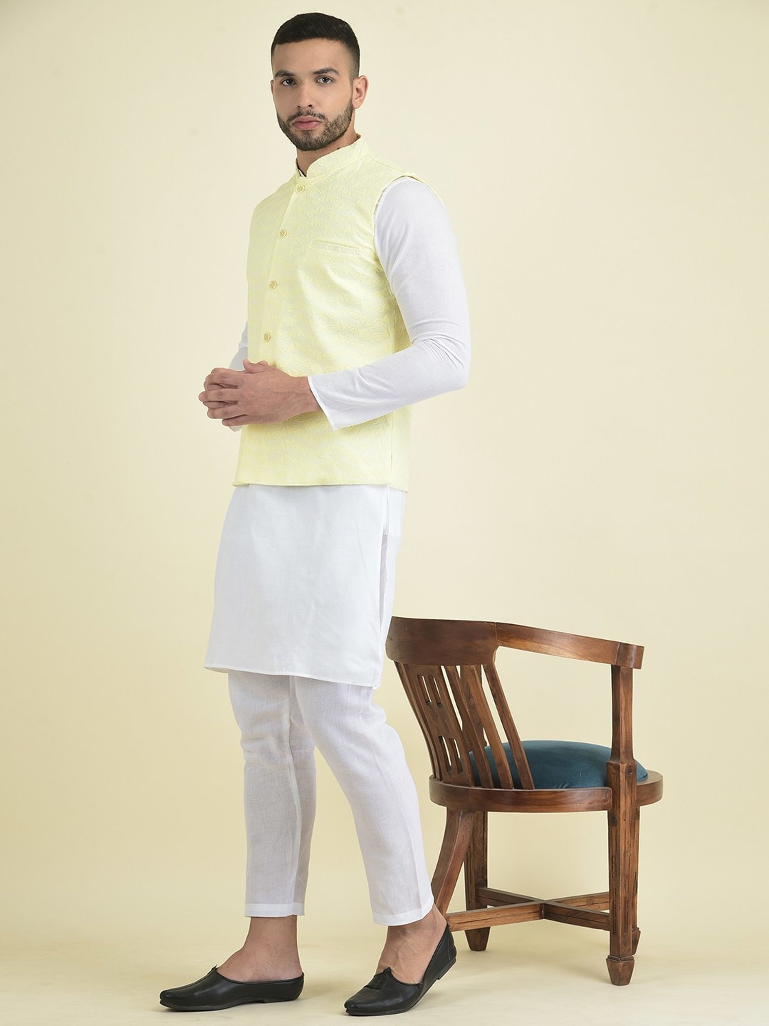 Deyann Yellow & White Cotton Regular Fit Embroidered Kurta Set With Jacket