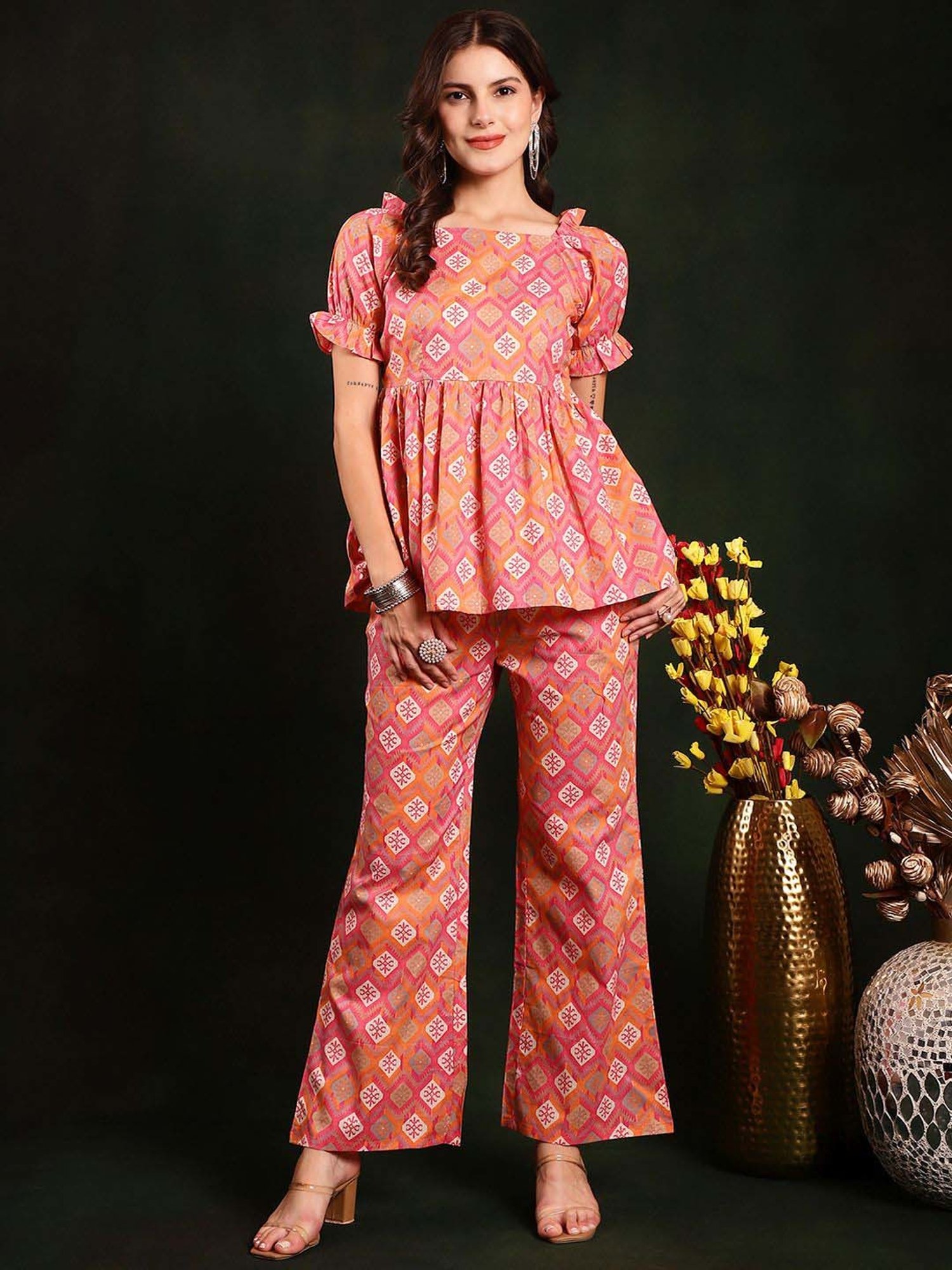 Claura Pink Cotton Printed Top Pant Set