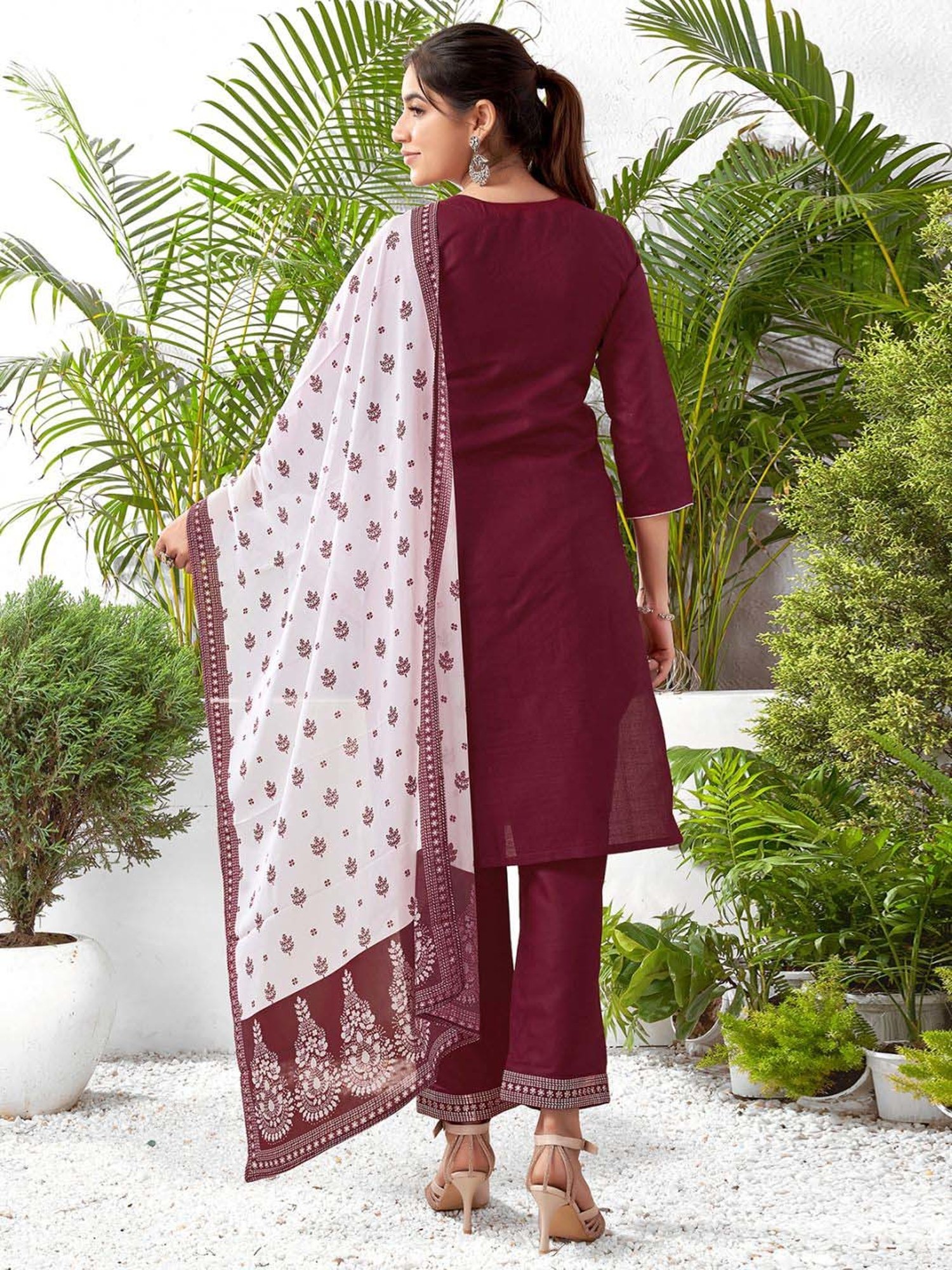 Skylee Maroon Cotton Printed Kurta Pant Set With Dupatta