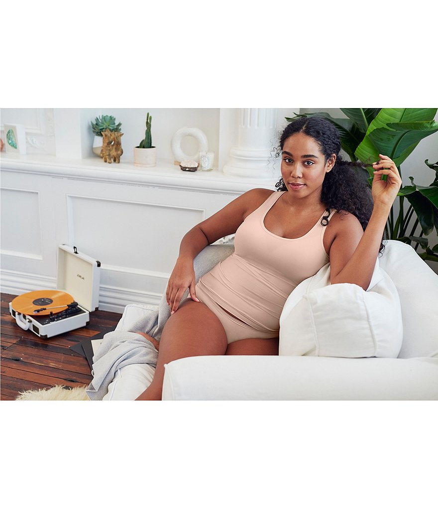 b.tempt'd by Wacoal Future Foundation Tank