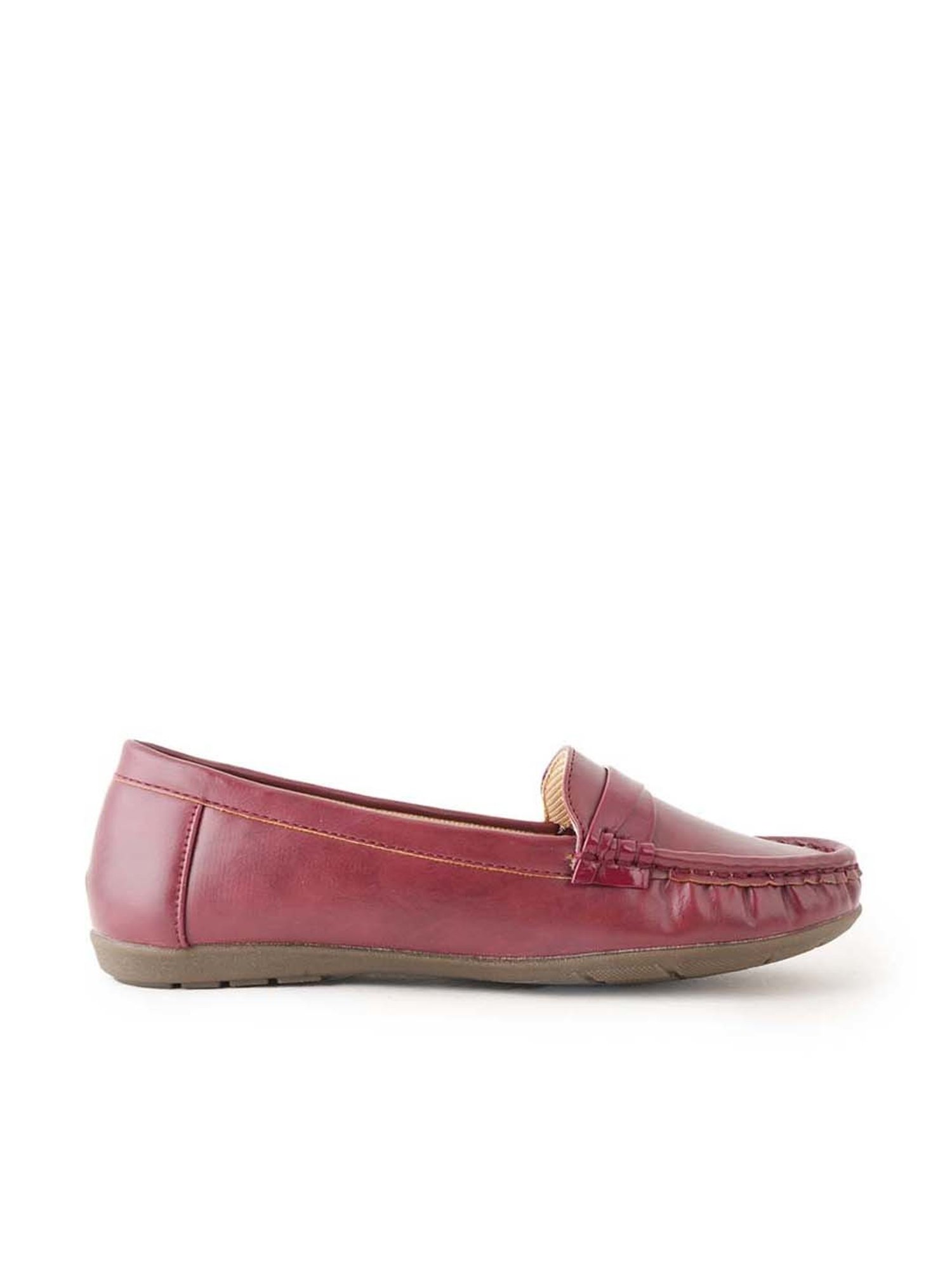 Scentra Women's Maroon Casual Loafers
