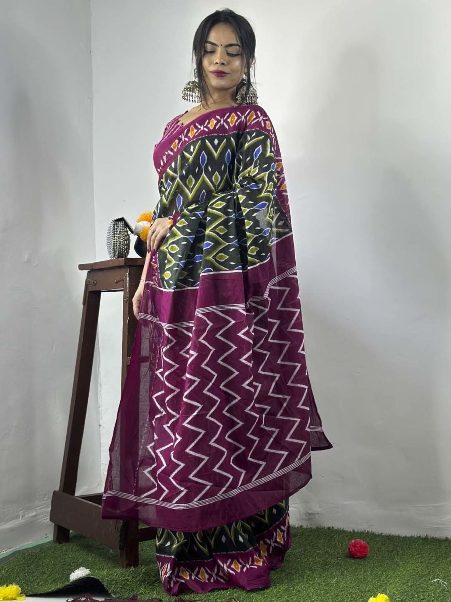 Saree Mall Green & Purple Cotton Printed Saree With Unstitched Blouse