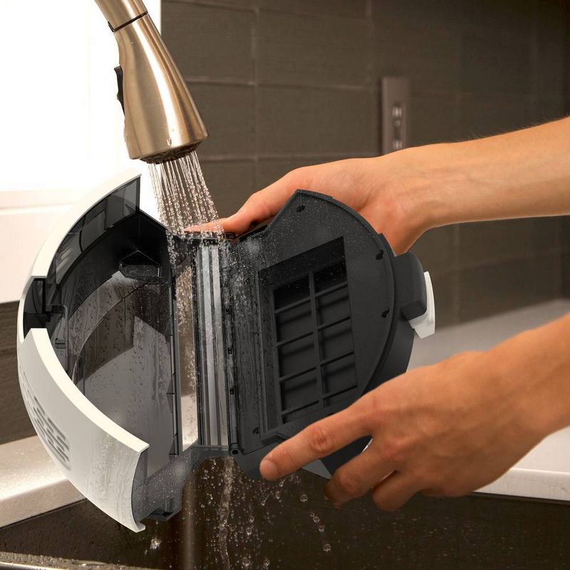 iRobot Roomba 960 Wi-Fi Connected Robot Vacuum with Multi-Surface Rubber Brushes and Voice Control, Black (Certified Refurbished)