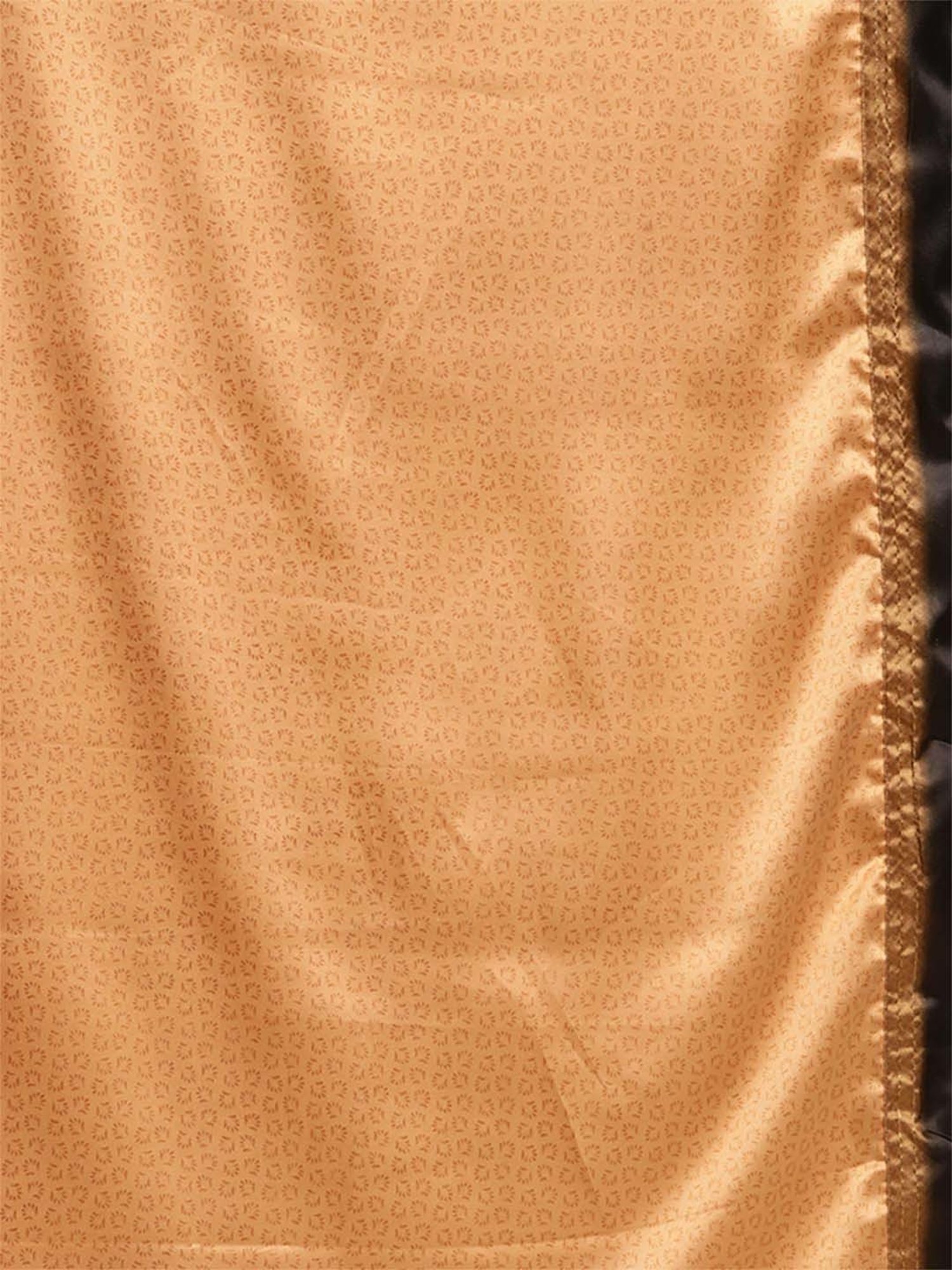 Rangita Black Floral Print Saree With Unstitched Blouse