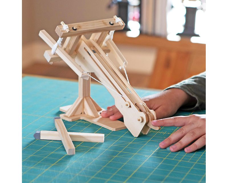  Fat Brain Toys DIY Real Working Ballista FB400-1