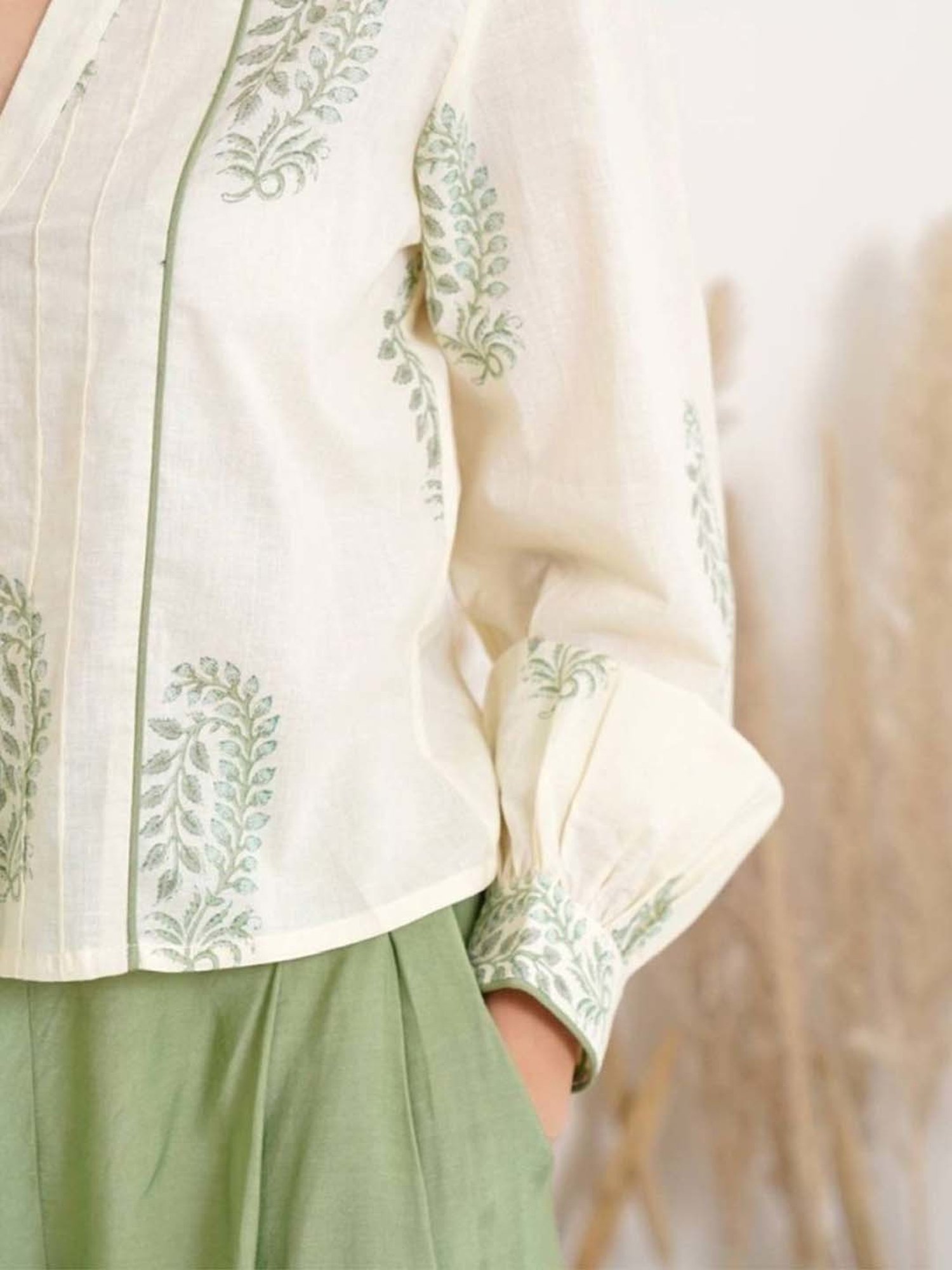 Nero Off White & Sage Green Shirt and Shorts