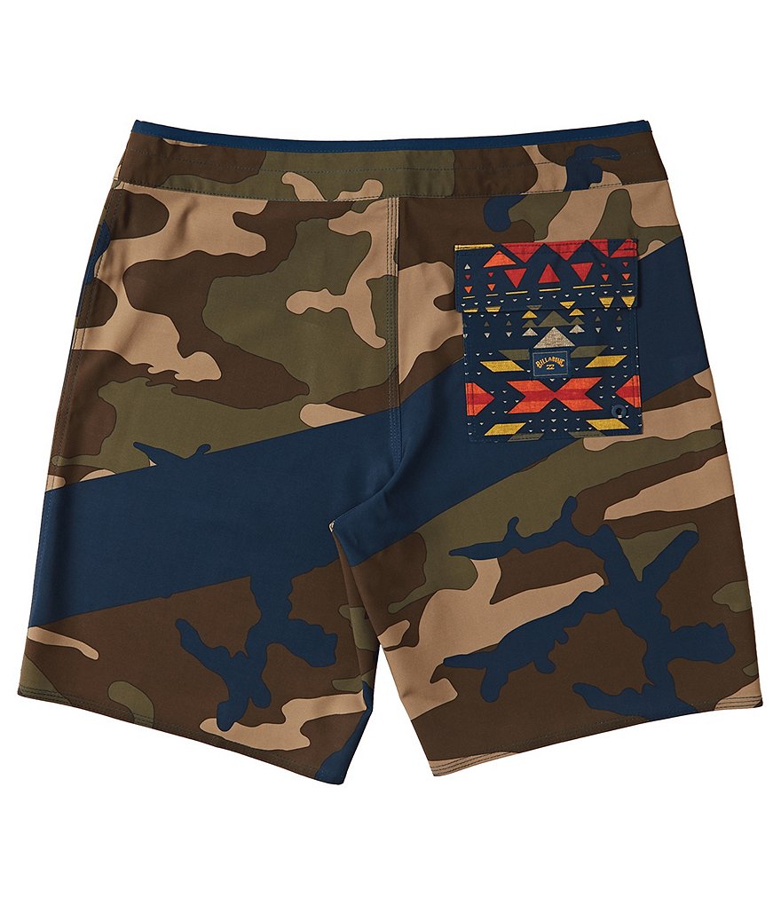 Tommy Bahama Baja Tails from the Sea 9#double; Inseam Board Trunks