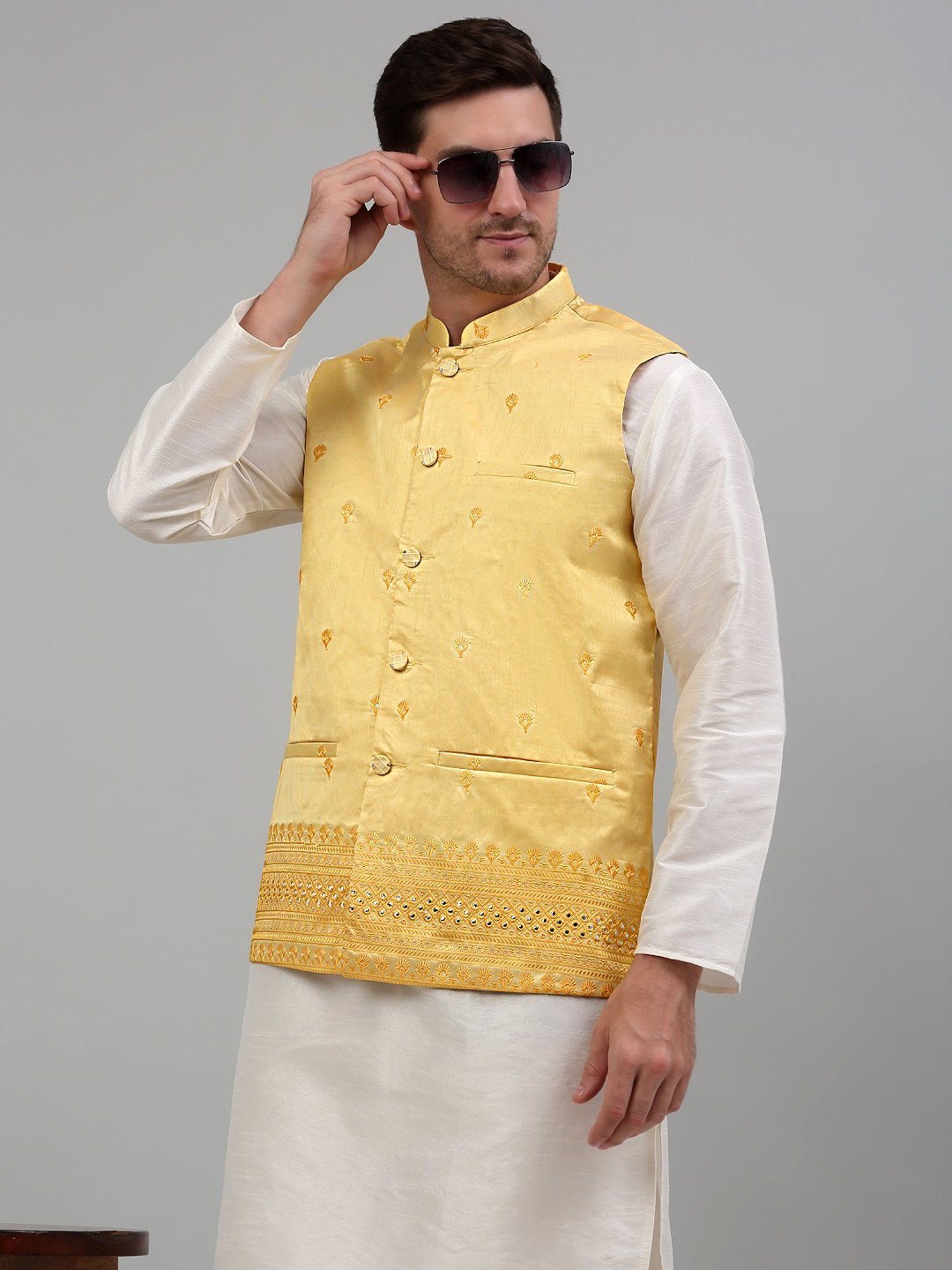 Jompers Yellow Regular Fit Embroidered Nehru Jacket