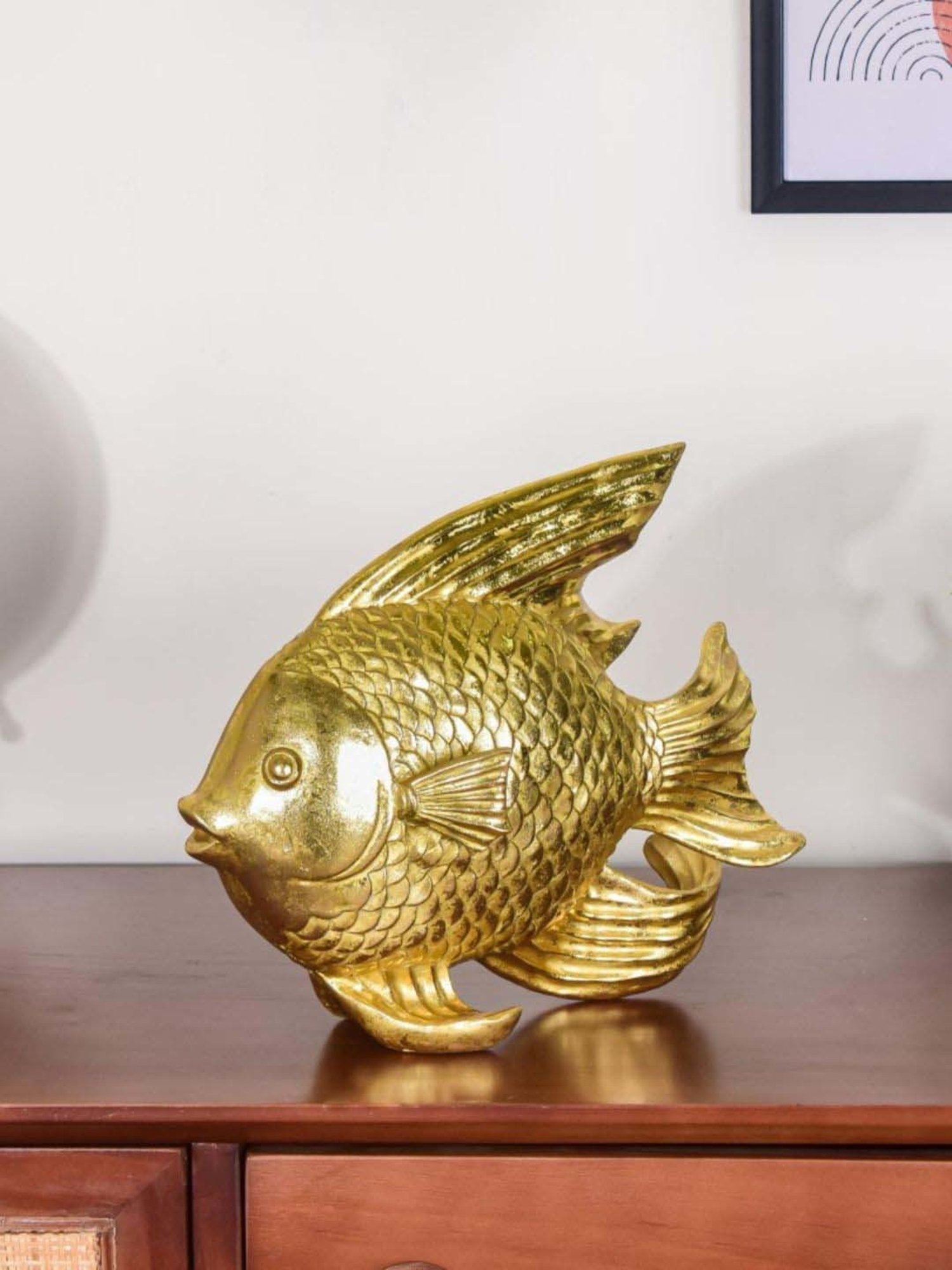 Nestasia Artisanal Intricate Textured Golden Lustre Resin Fish Table Decor With Anti Skid Base 11 "