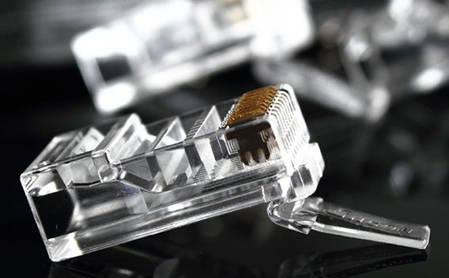 Stranded Network Cable Crystal Head  
RJ45 8P8C Modular Plug Cat5 Crimp Connectors for UTP,Cat5e with curved without broken leg