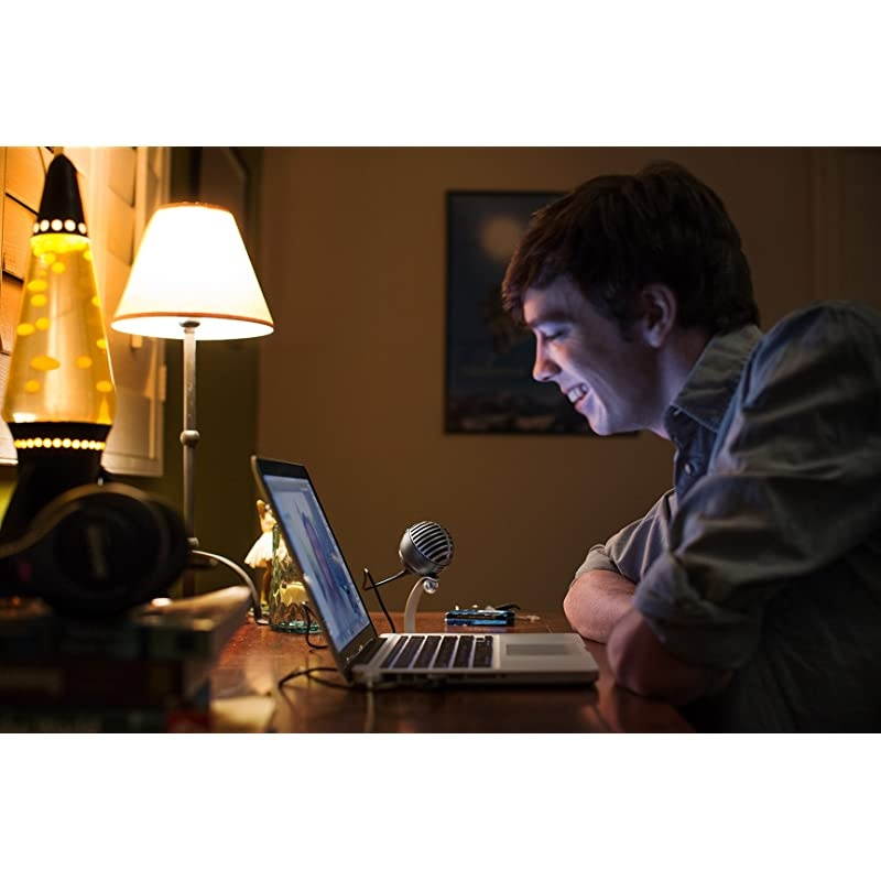 MV5 Digital Condenser Microphone (Black) + USB & Lightning Cable