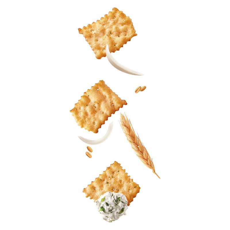 Ritz Family Size Toasted Sour Cream and Onion Chips - 11.4oz