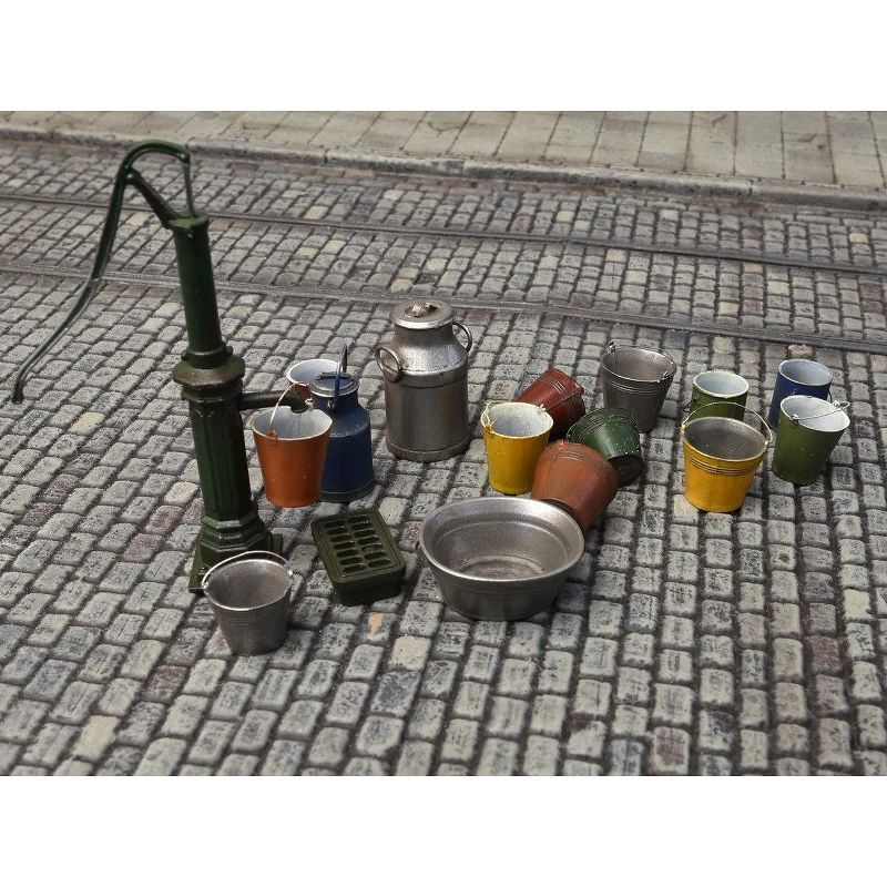 MiniArt Water Pump & Bucket Set 1/35 Scale Plastic Model Kit