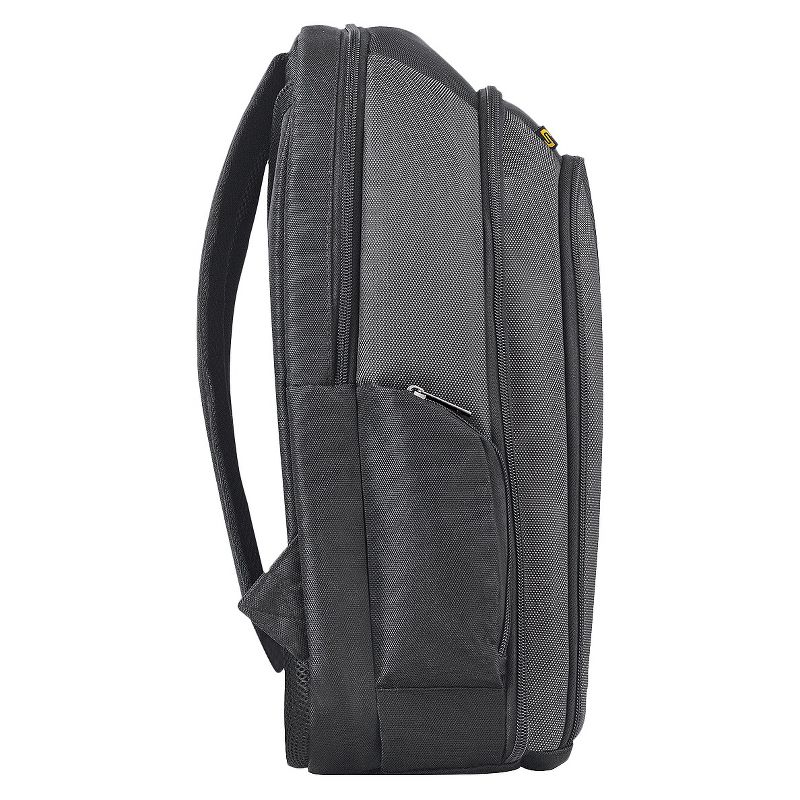 Solo 17" Pro-Sterling Backpack - Black