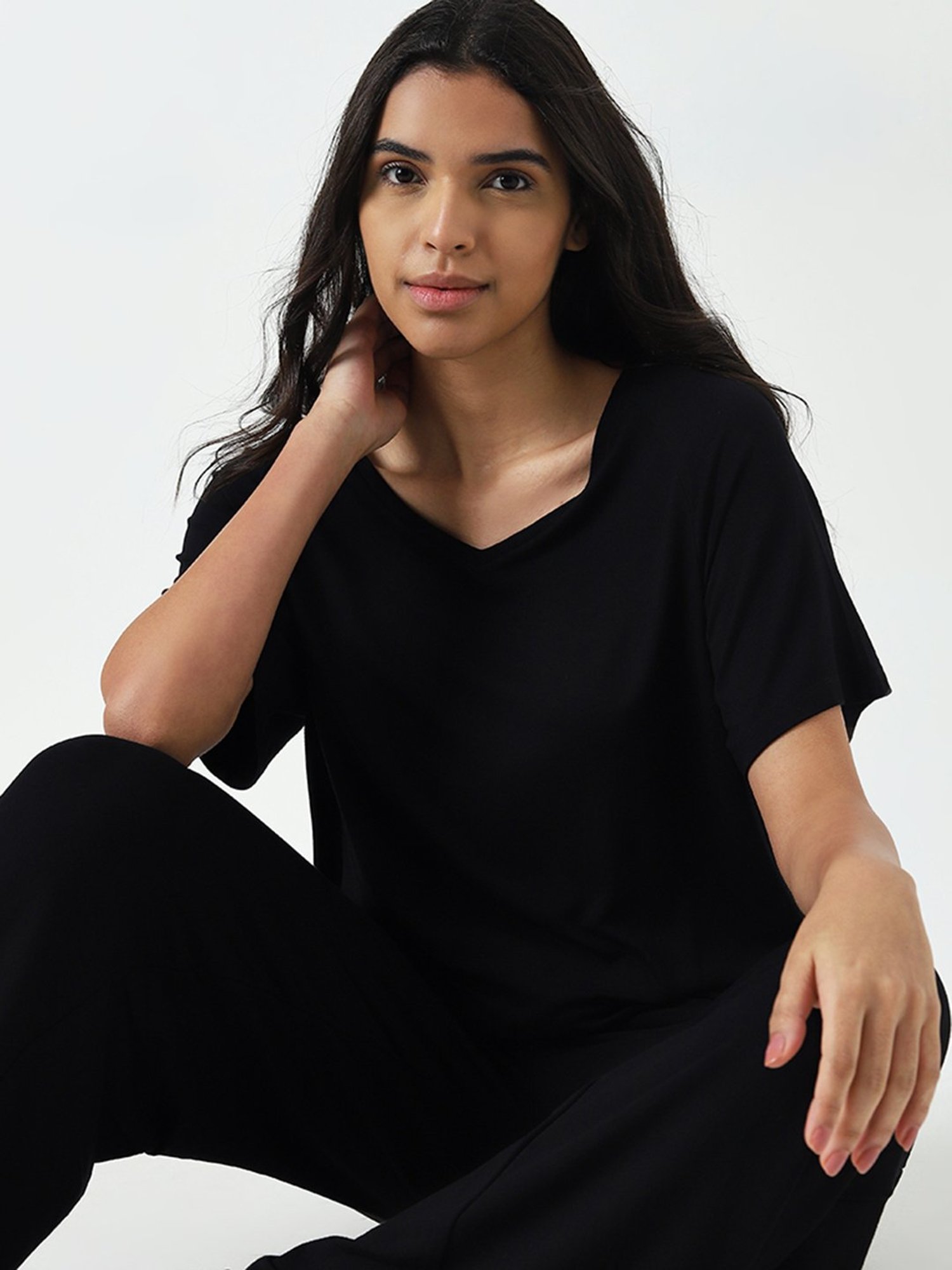 Wunderlove by Westside Solid Black Supersoft T-Shirt