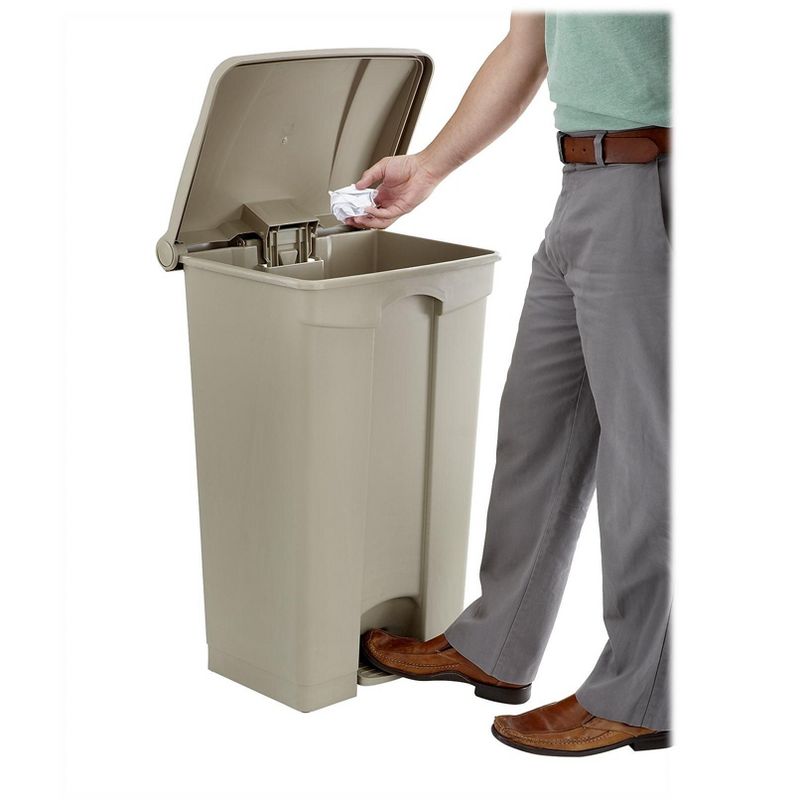 Safco Large Capacity Plastic Step-On Receptacle 23gal Tan 9923TN