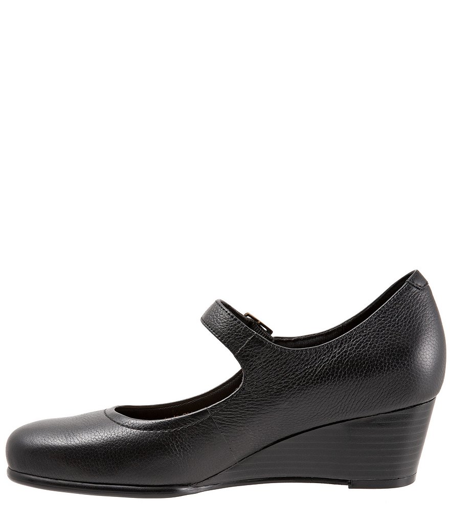 Trotters Willow Mary Jane Wedge Pumps