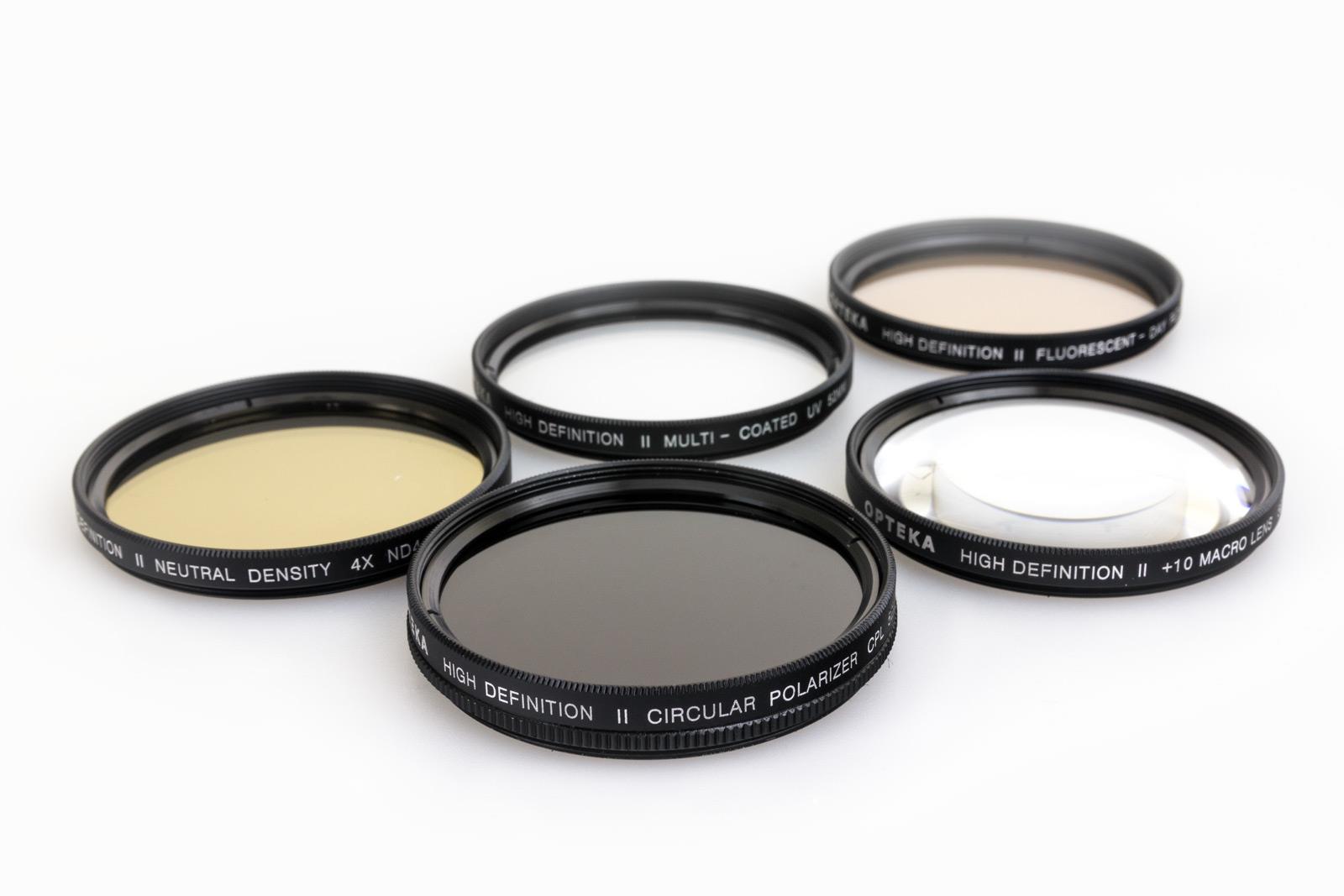 Canon EOS 70D Digital SLR Camera with 18-135mm STM Lens includes 32GB Memory + Large Case + Tripod + 5 Piece UV-CPL-FL-ND4-10x Filters + Dust Blower + Cleaning Kit 8469B016