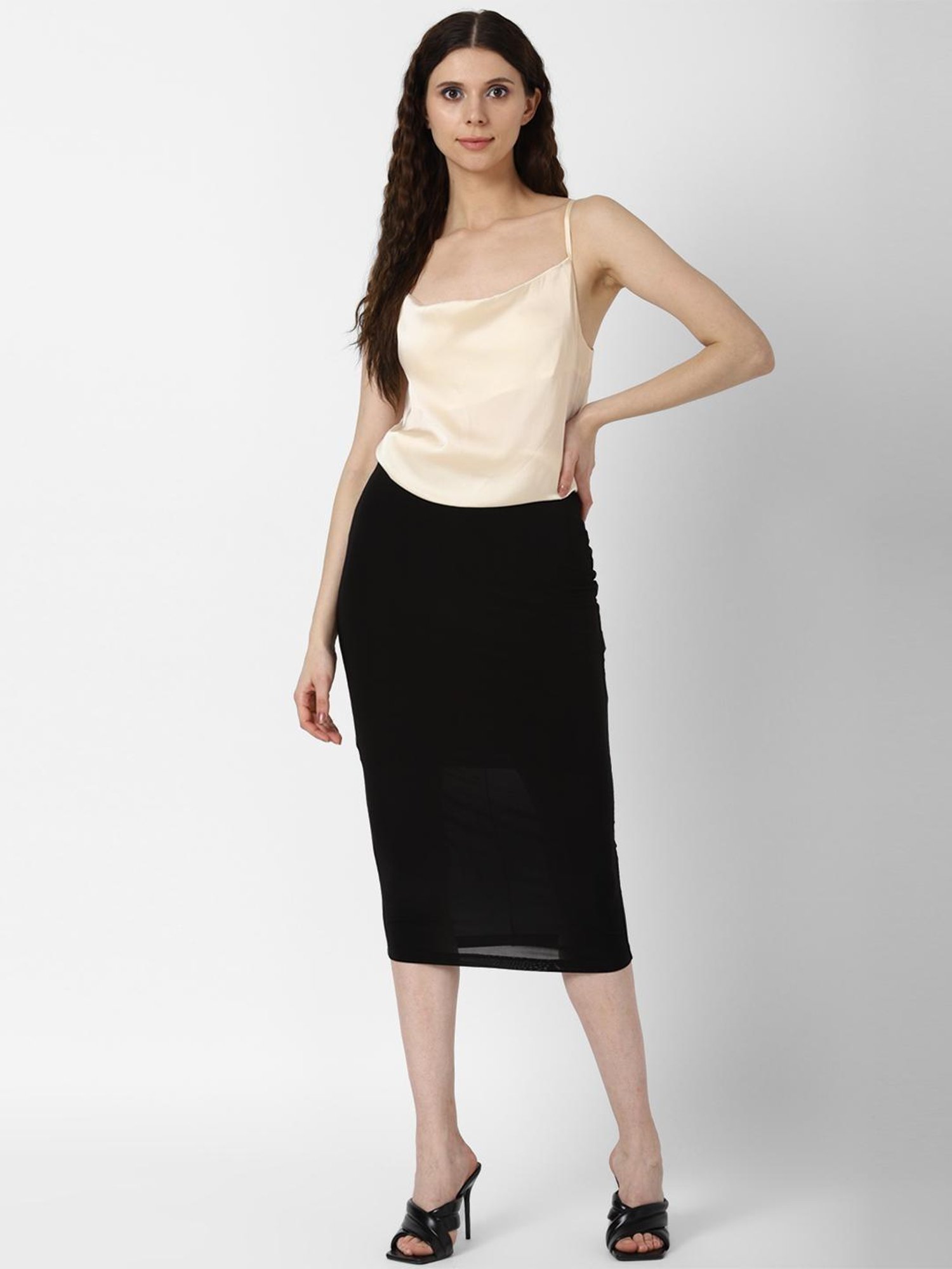 Forever 21 Cream Regular Fit Top