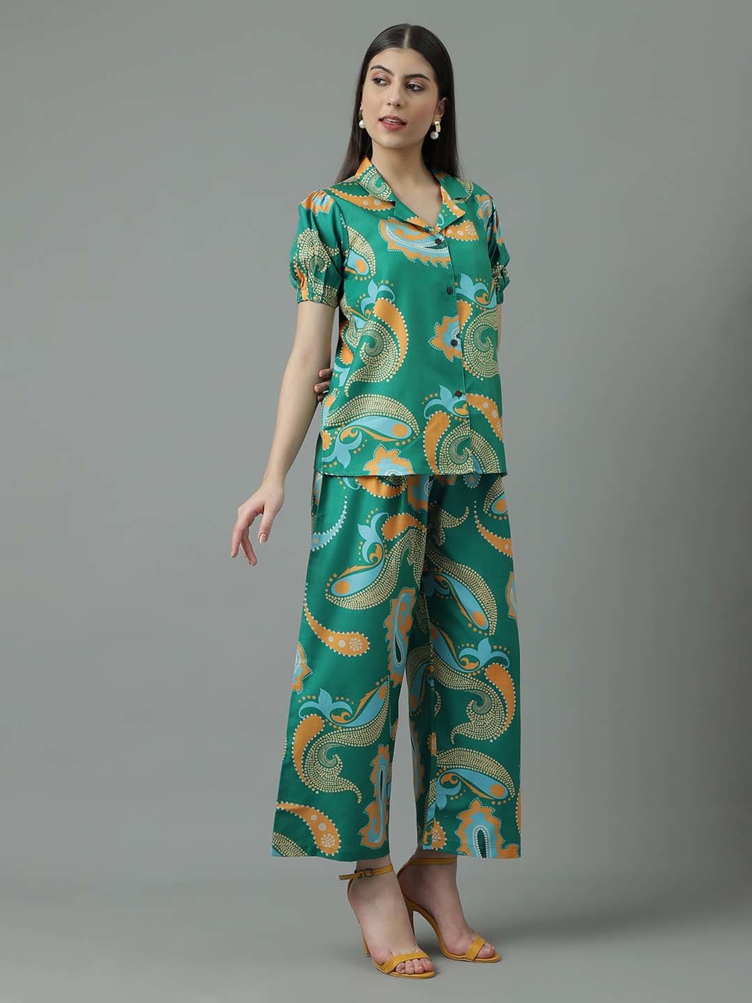 Sringam Green Cotton Printed Shirt Pant Set