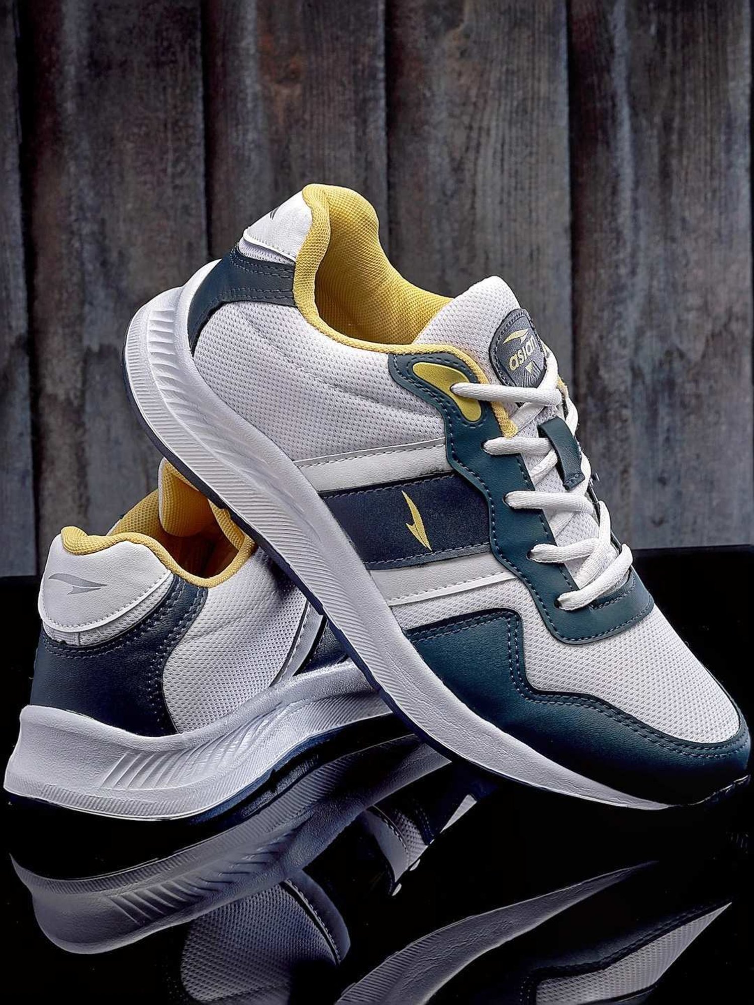 Asian Men's White & Navy Casual Sneakers