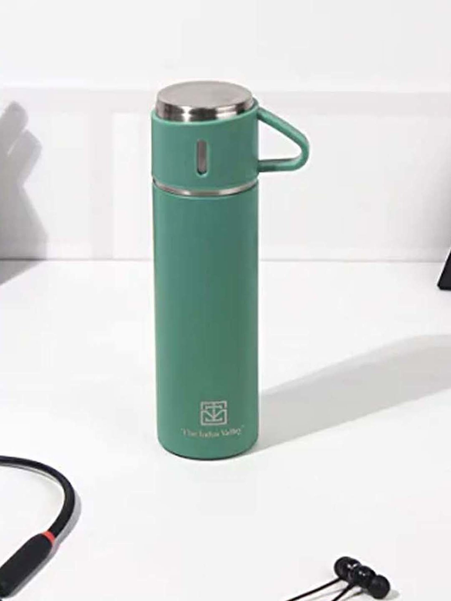The Indus Valley Green Stainless Steel Vaccum Insulated Flask With Drinking Mug (0.5 L)
