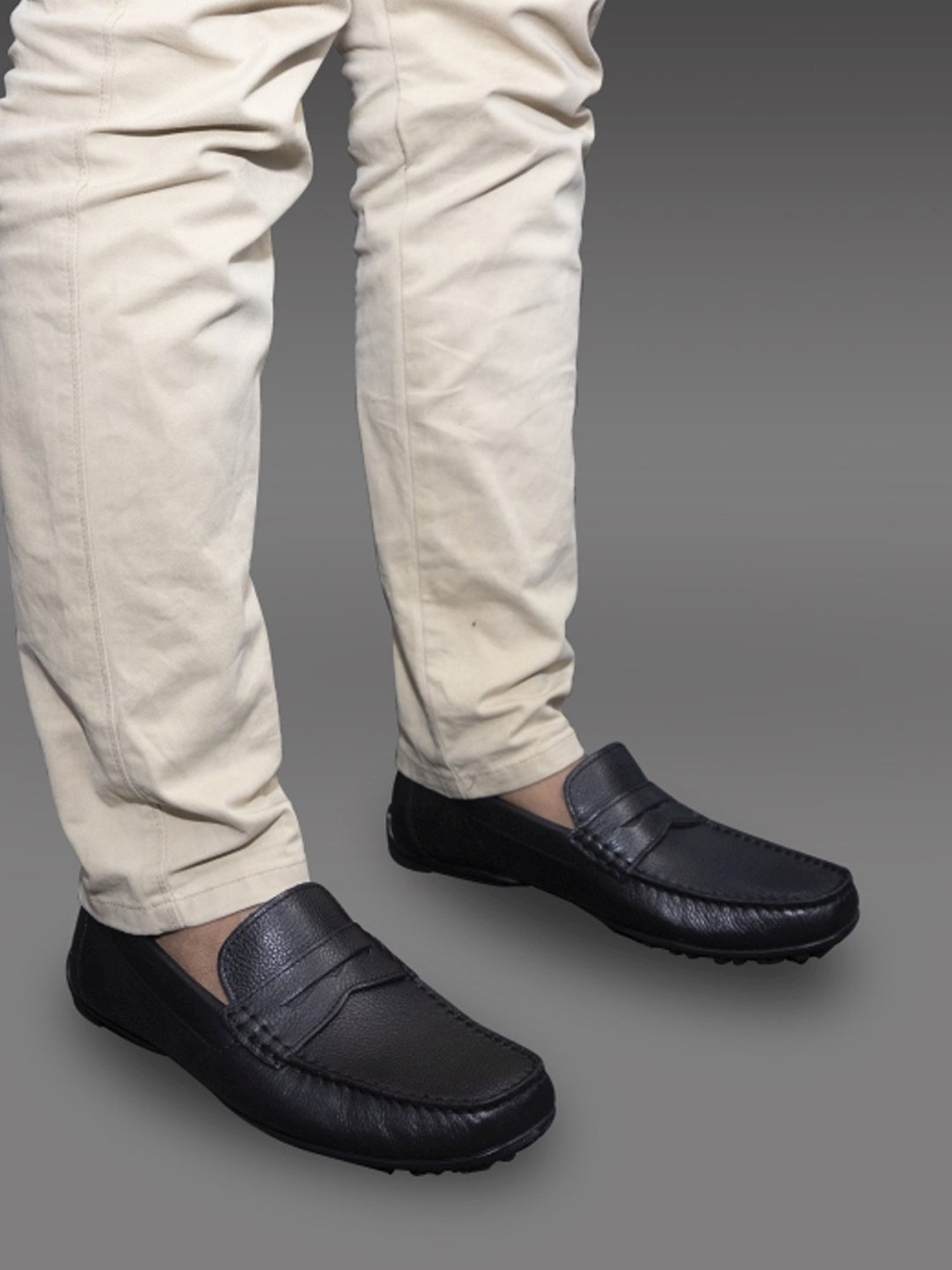 Geox Men's U Kosmopolis+Grip Black Loafers