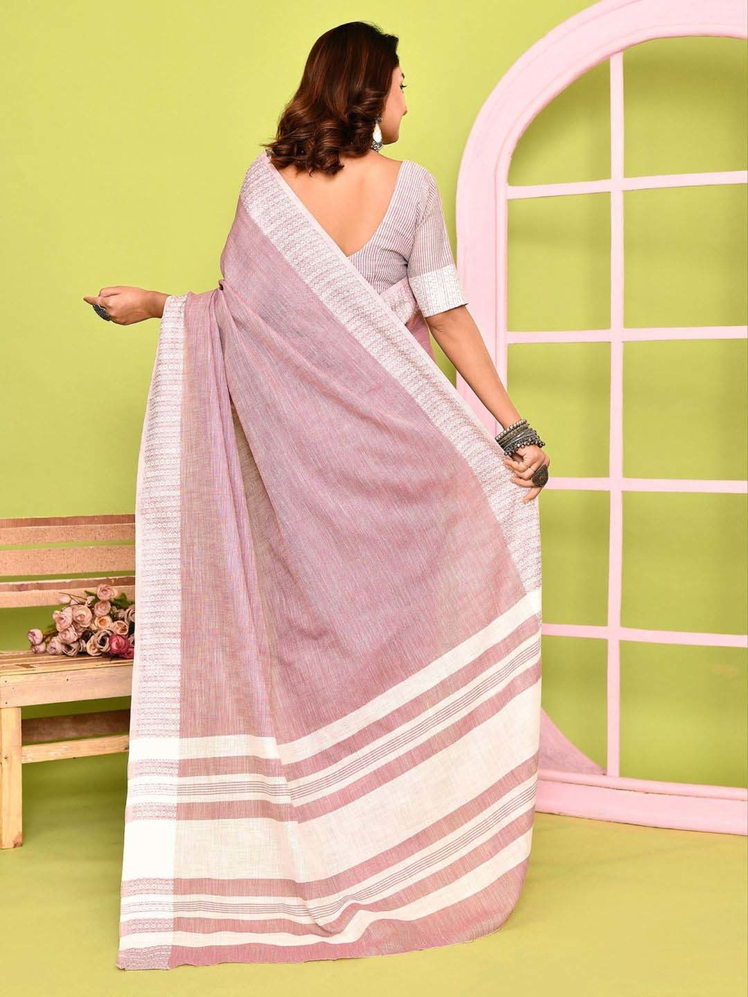 Elora Pink Silk Woven Saree With Unstitched Blouse