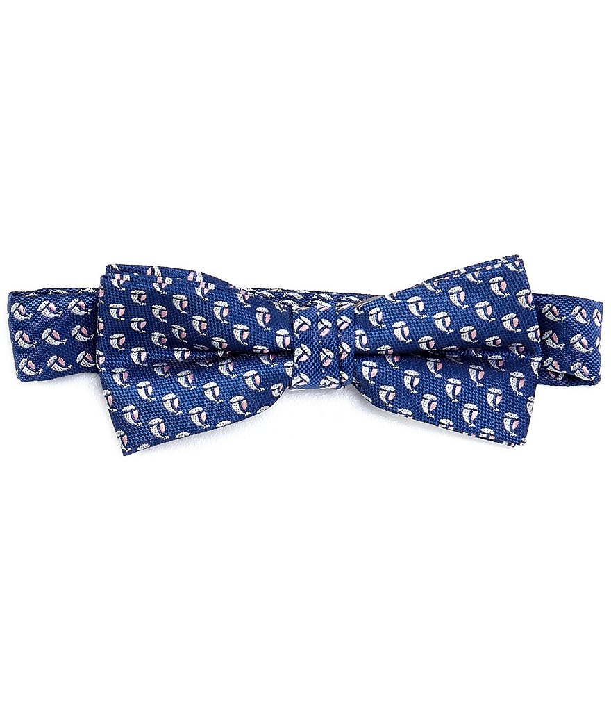 Class Club Boys Sailboats Bow Tie