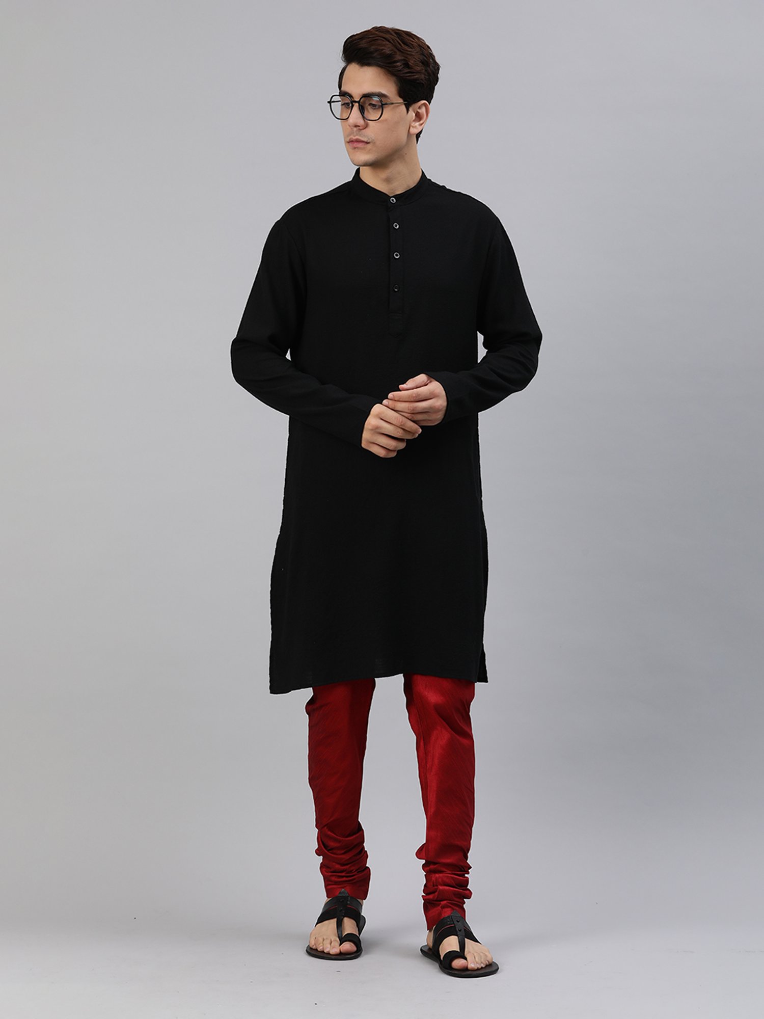 Manthan Maroon Regular Fit Churidars