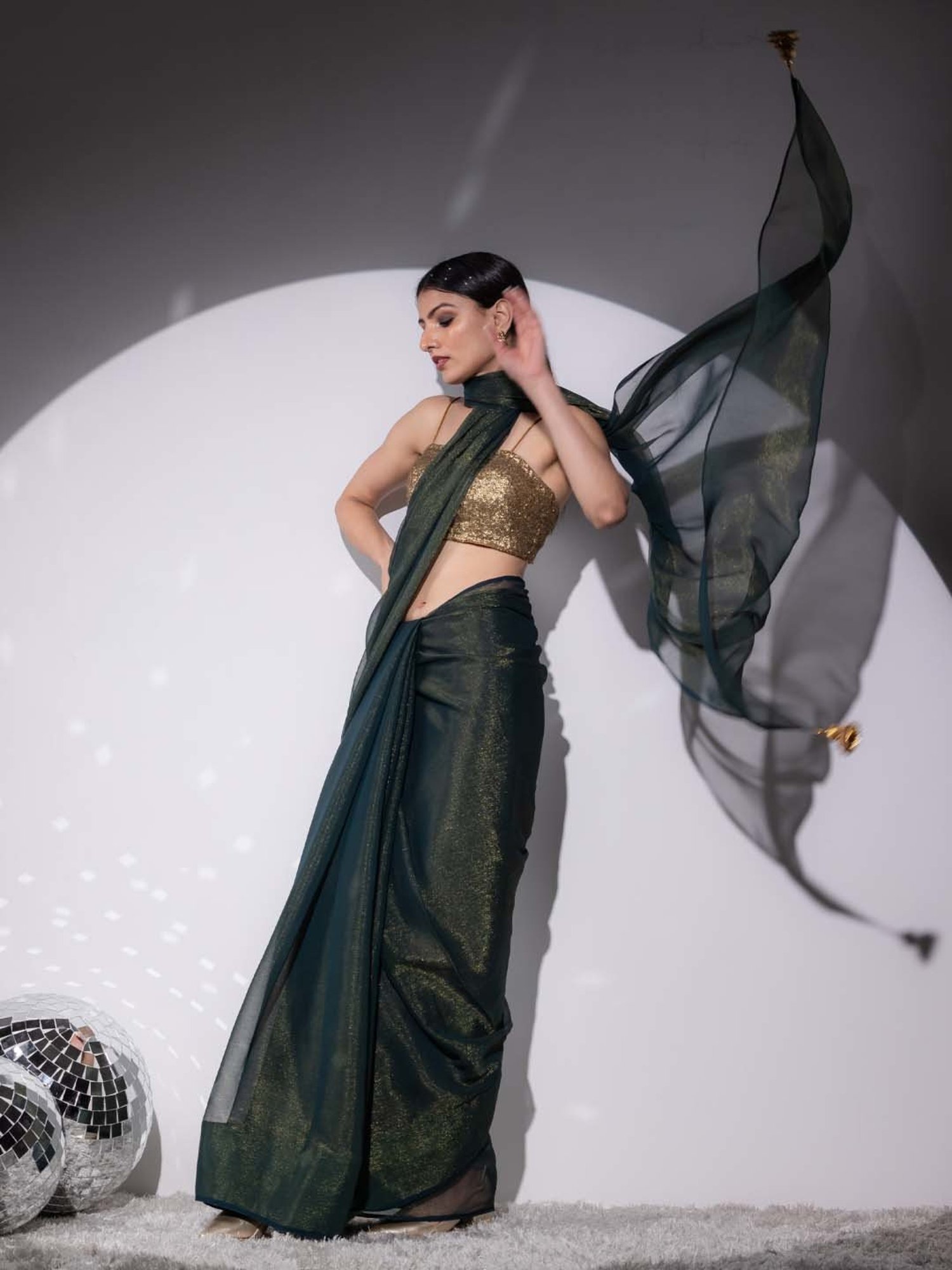 Swtantra Green Chiffon Saree