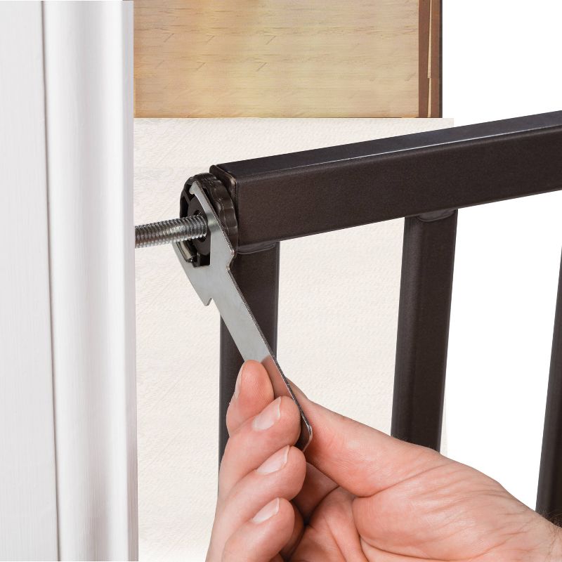 Summer Infant Decorative Wood & Metal Extra-Wide Pressure Mounted Gate