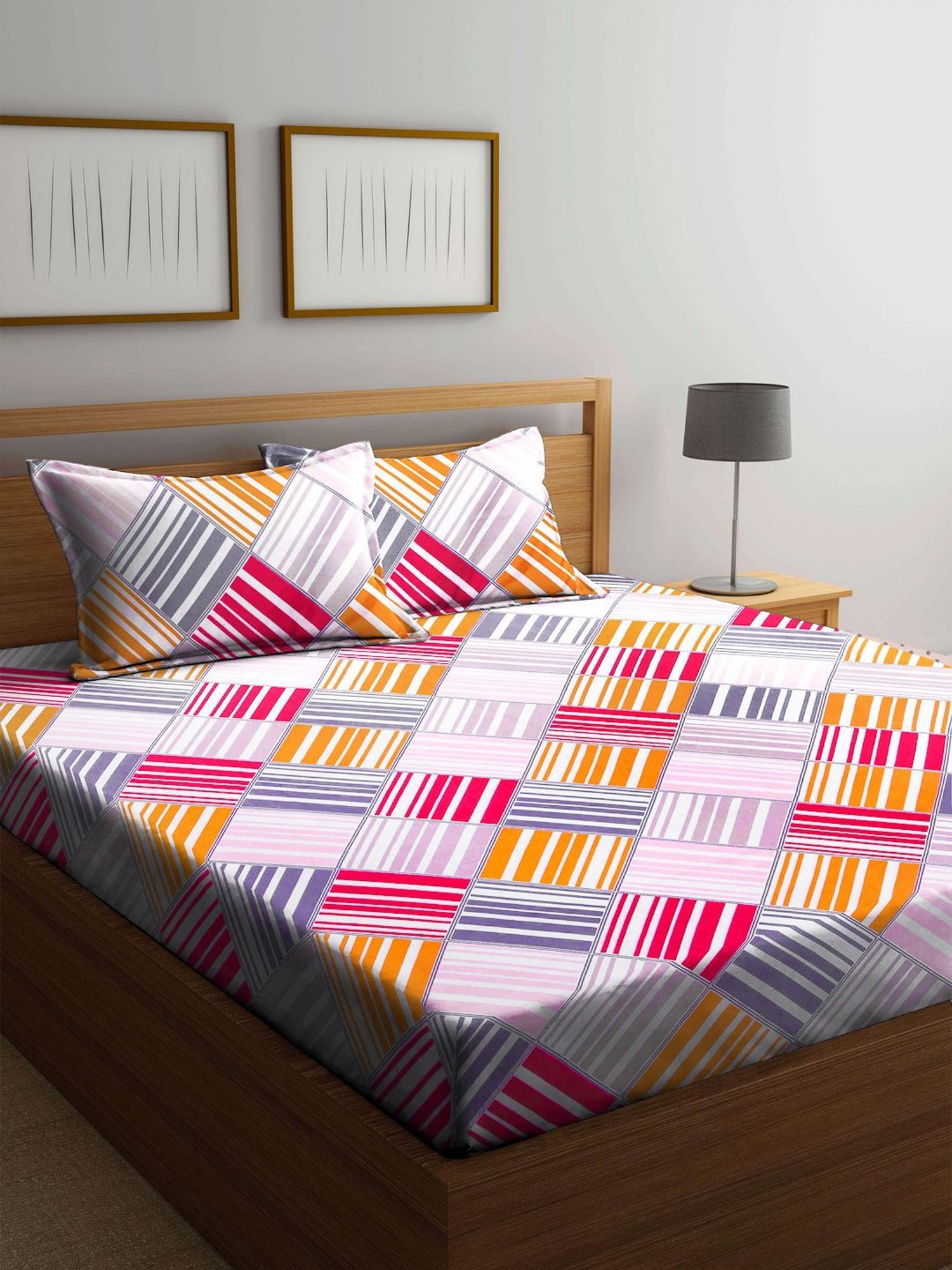 Klotthe Geometric Multicolor 210 TC Cotton Blend King Size Bed Sheet with 2 Pillow Covers