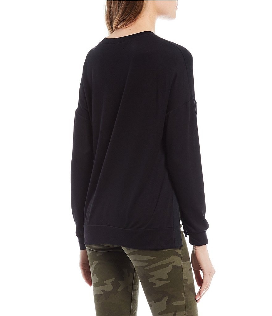 Moa Moa Long-Sleeve Side-Slit Knit Sweatshirt
