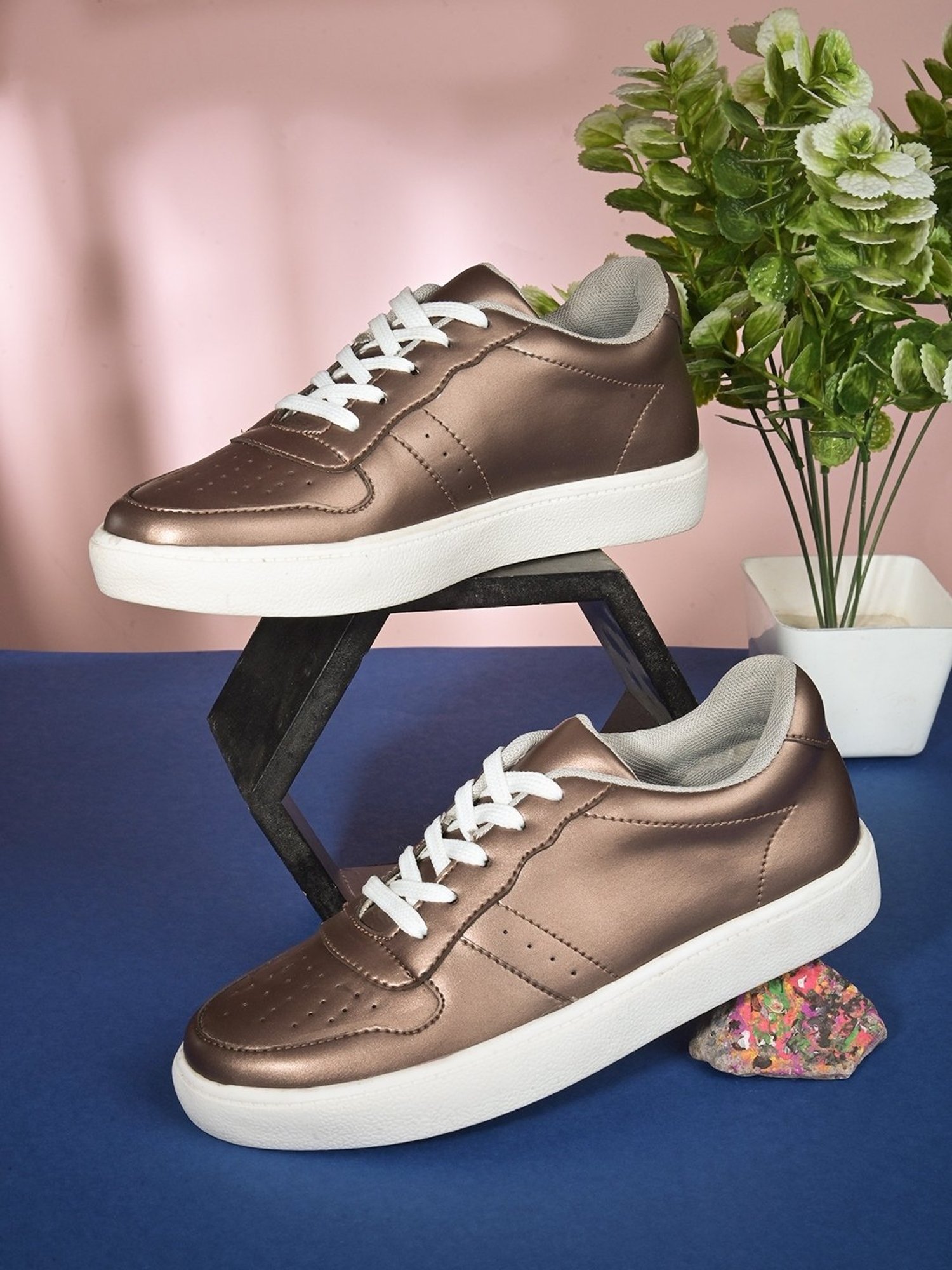 Giorgio Men's Copper Casual Sneaker