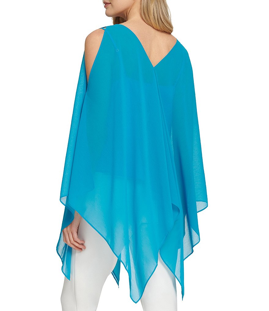 Calessa Floral Embroidered Round Neck Short Sleeve Tunic