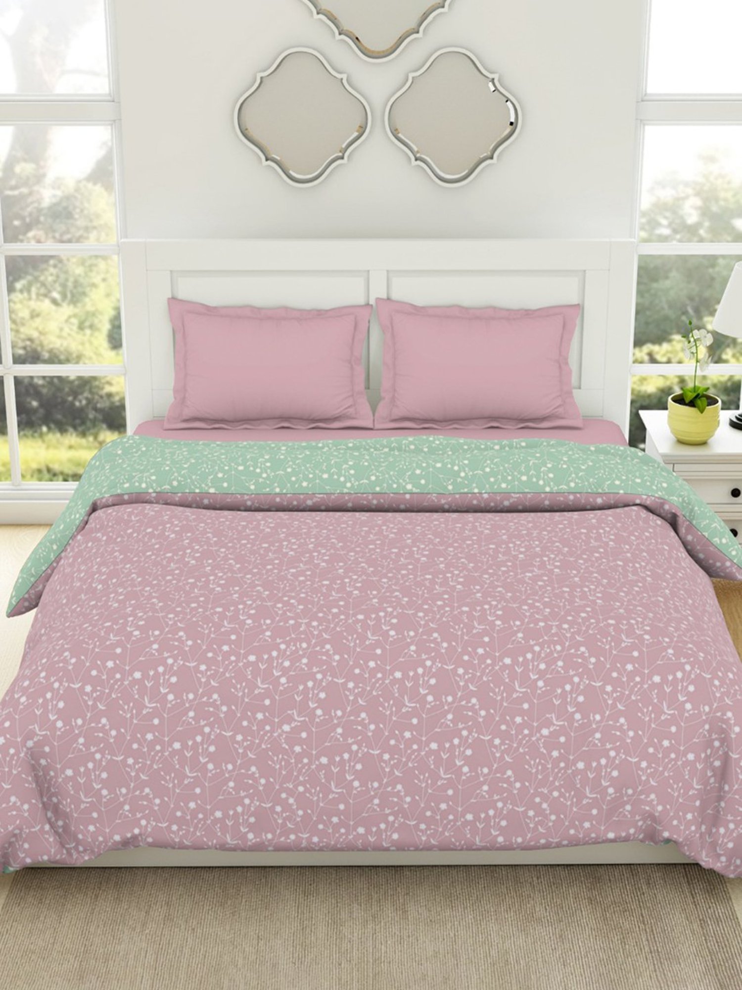 Spaces Floral Pink 144 TC Cotton Double Quilt