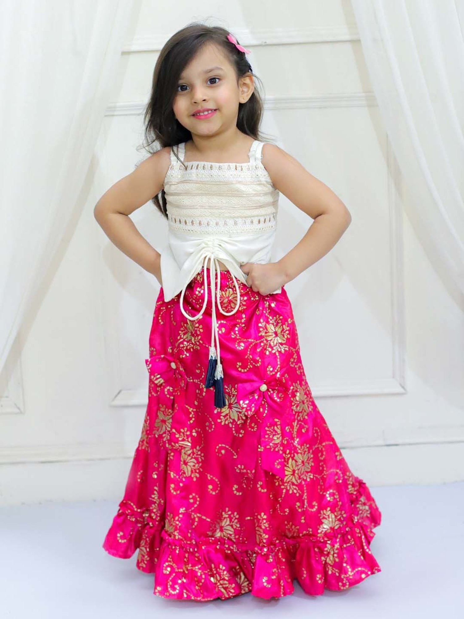 TWISHA Kids Off-White & Pink Embroidered Top Set