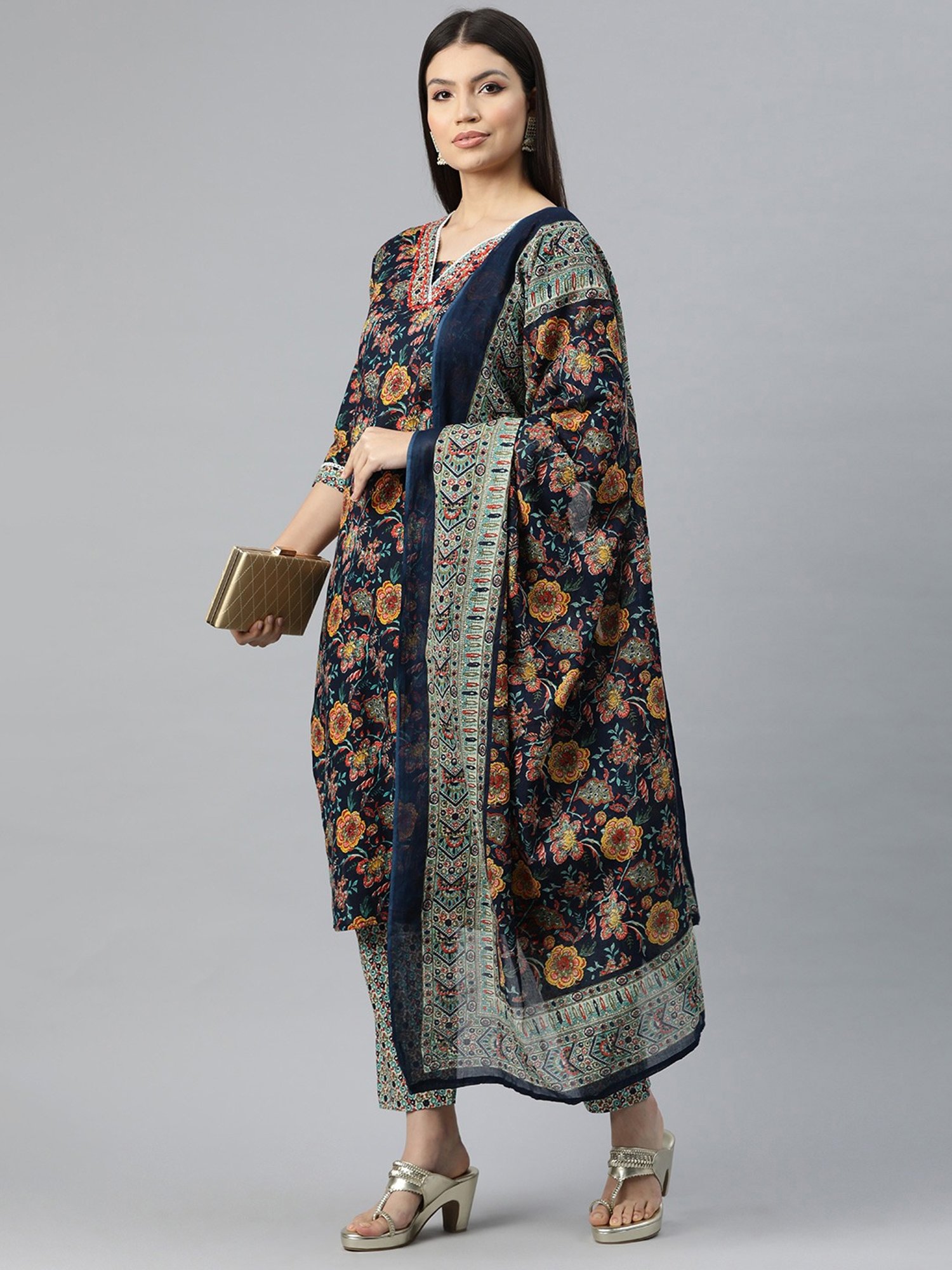 READIPRINT FASHIONS Blue Cotton Floral Print Kurta Pant Set With Dupatta