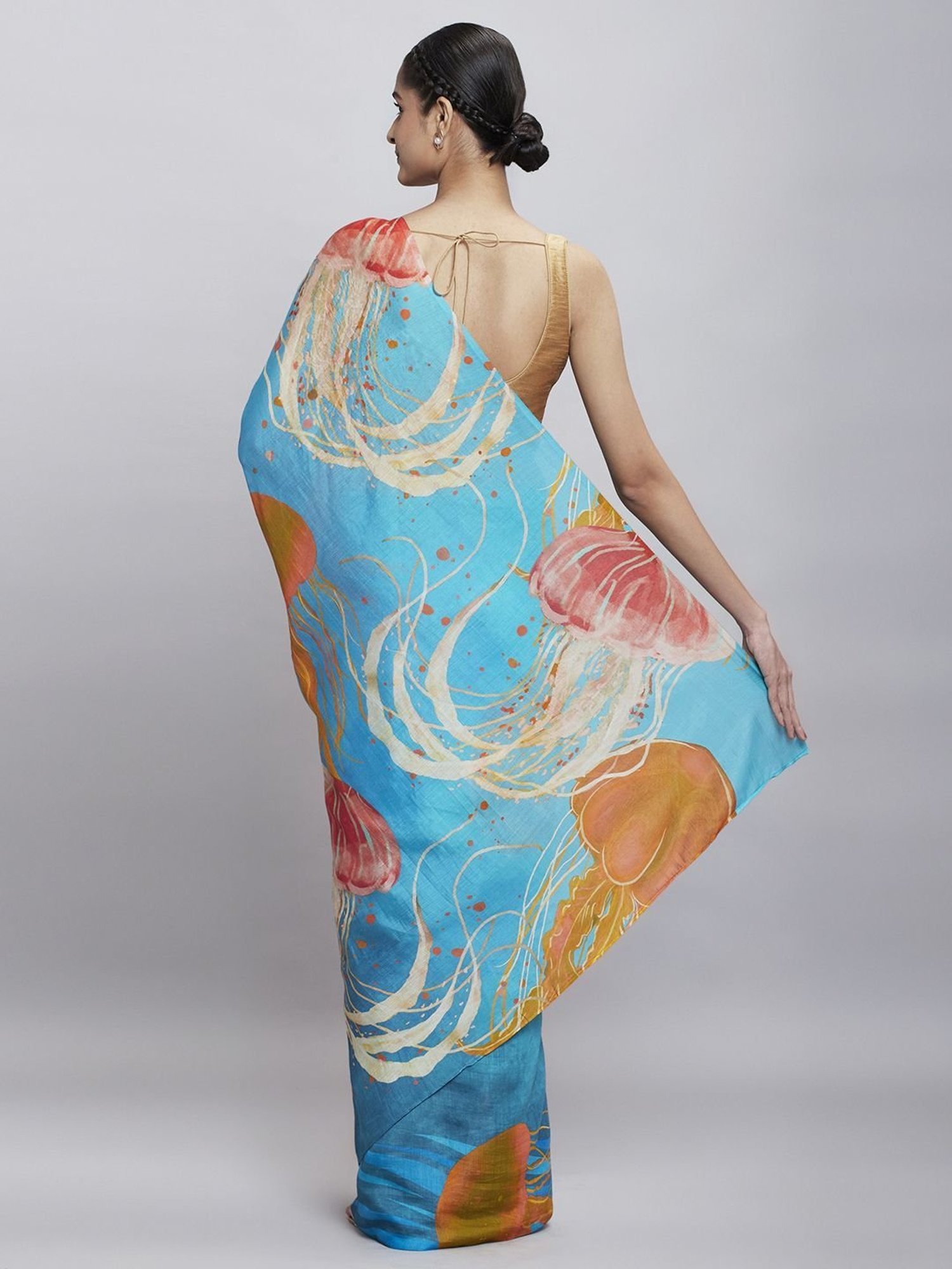 Navyasa Powder Blue liva Organza Abstract Printed Saree With Coordinated Unstitched Blouse Piece