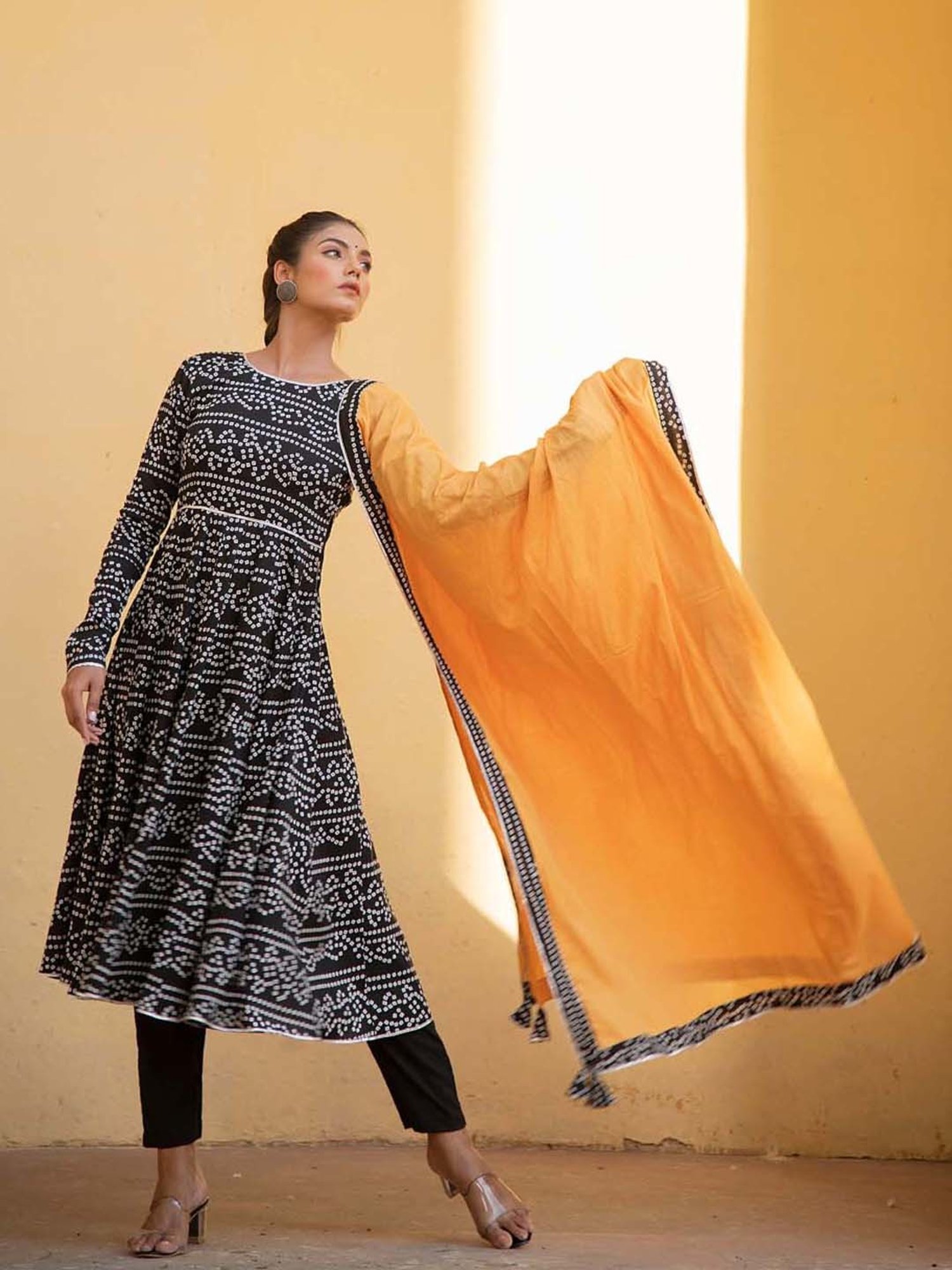 KAORI BY SHREYA AGARWAL Black Cotton Printed Kurta Pant Set With Dupatta