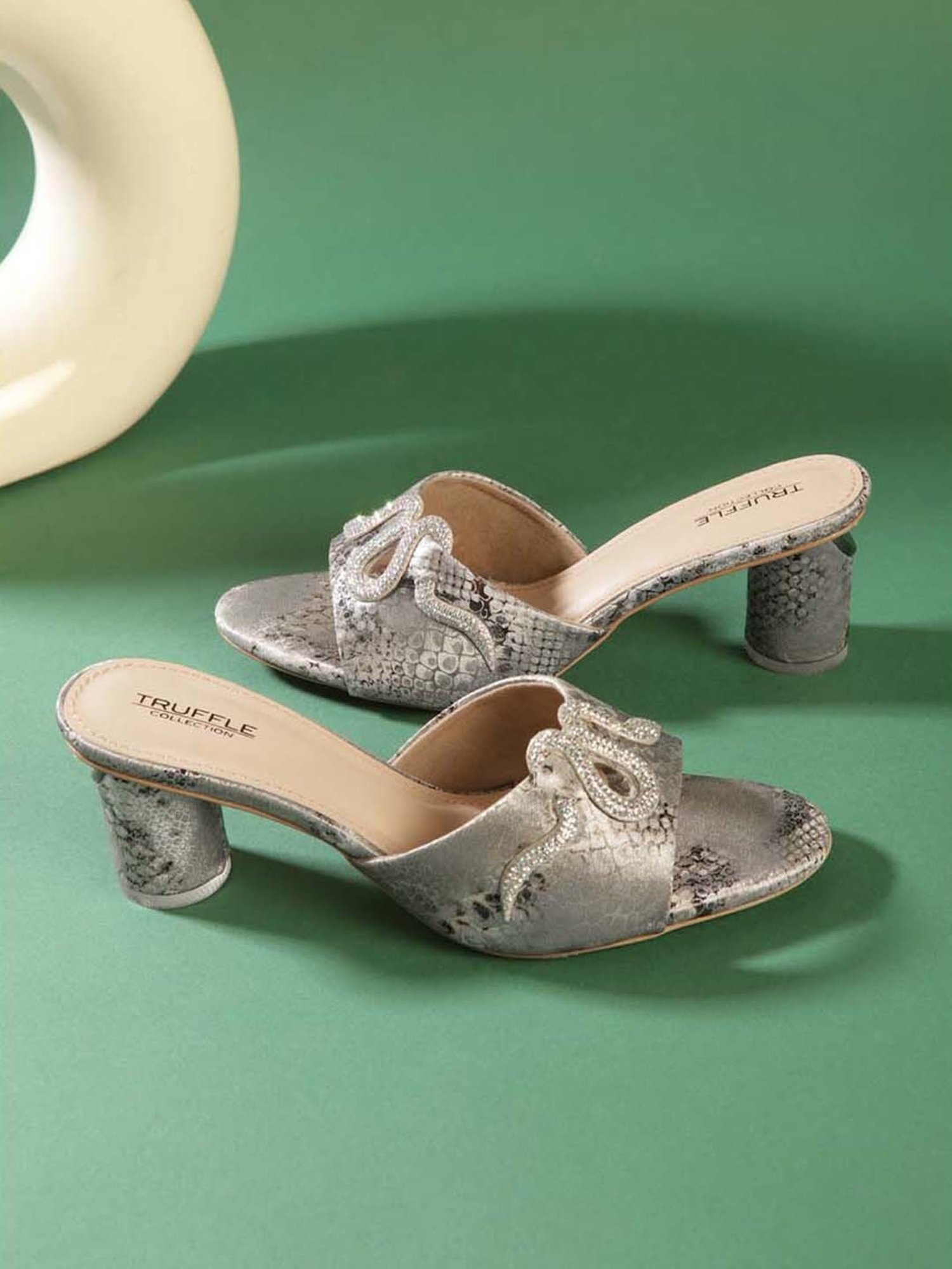 Truffle Collection Women's Grey Casual Sandals