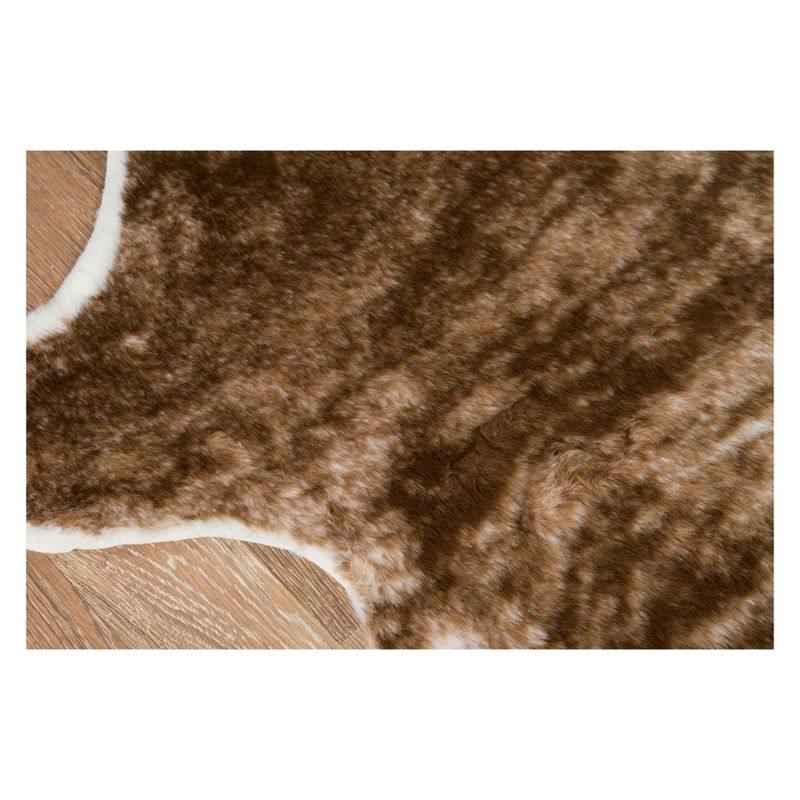5'3"X7'10" Cow Loomed Novelty Area Rug Brown - Erin Gates By Momeni