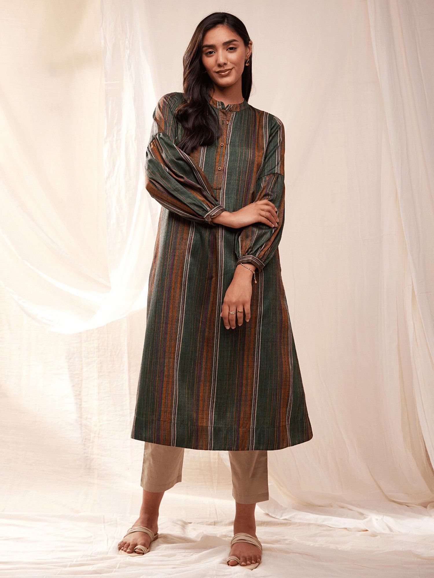 Pink Fort Green Striped Kurta