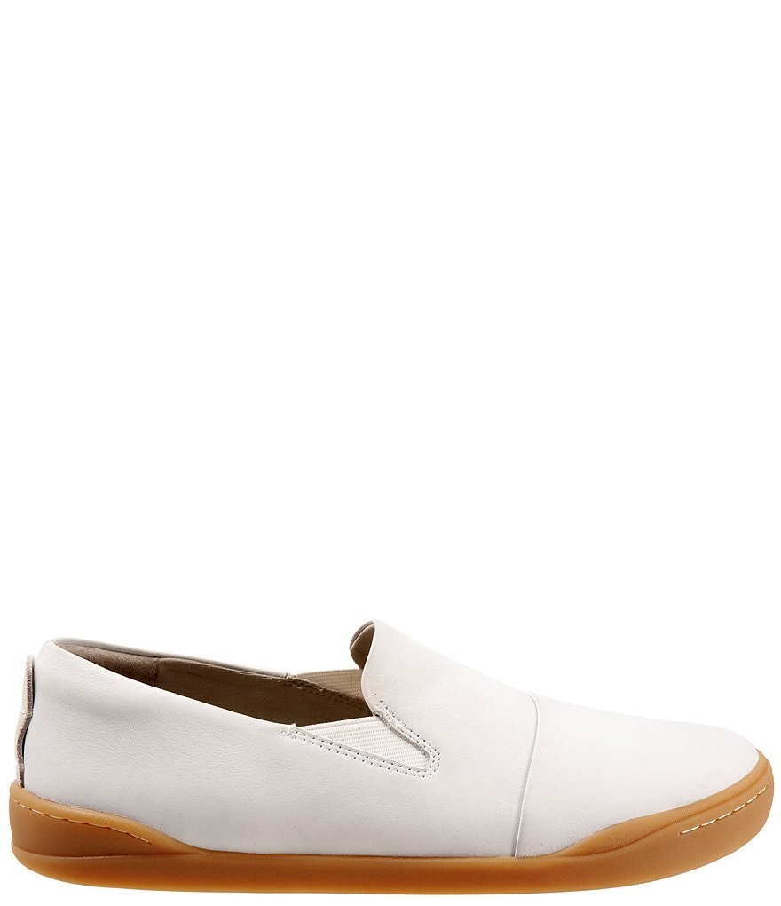 SoftWalk Alexandria Leather Slip-On Sneakers