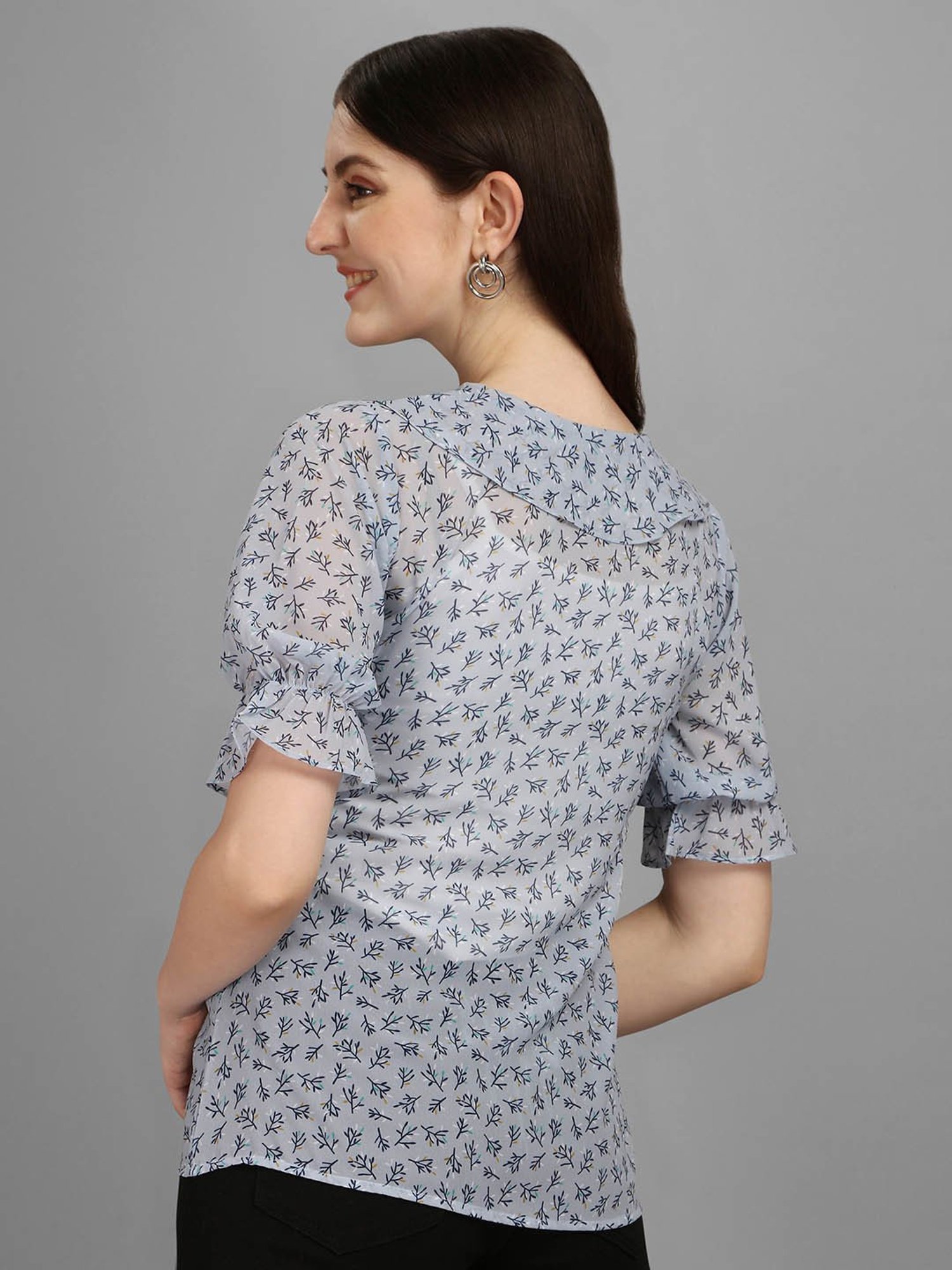 MASAKALI.CO Grey Floral Print Top