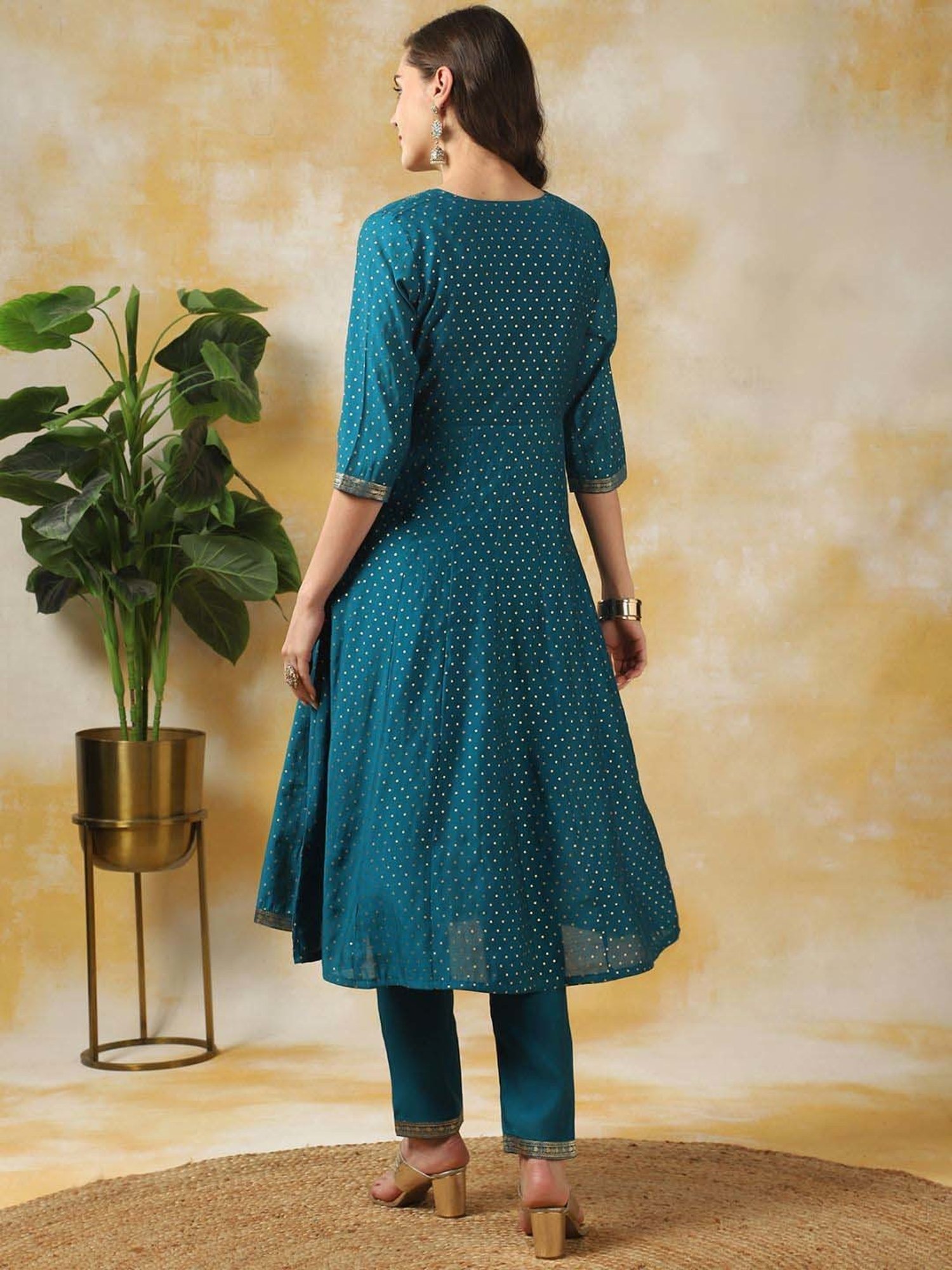 Rangita Blue Woven Pattern Kurta Pant Set