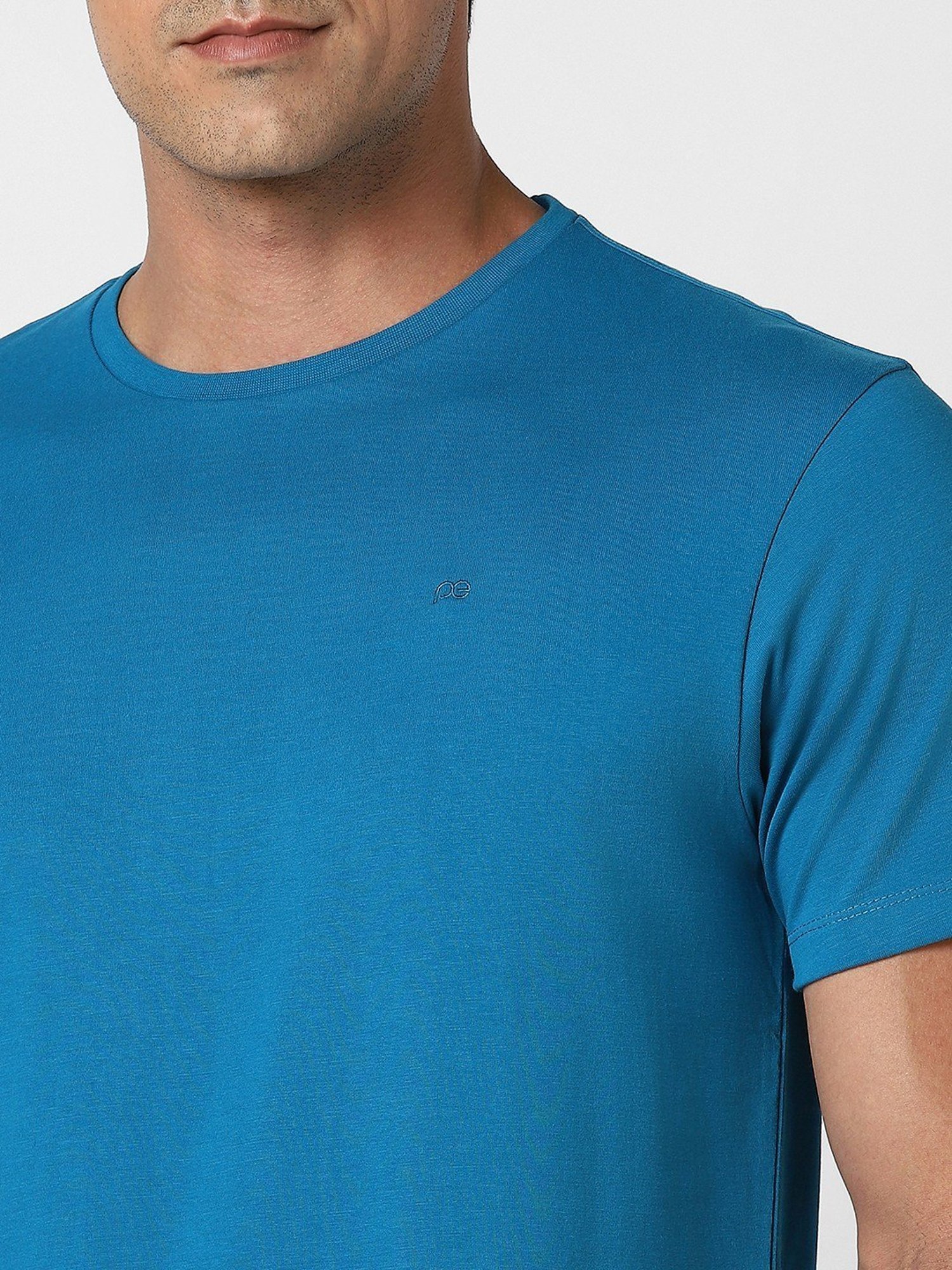 Peter England Blue Regular Fit T-Shirt