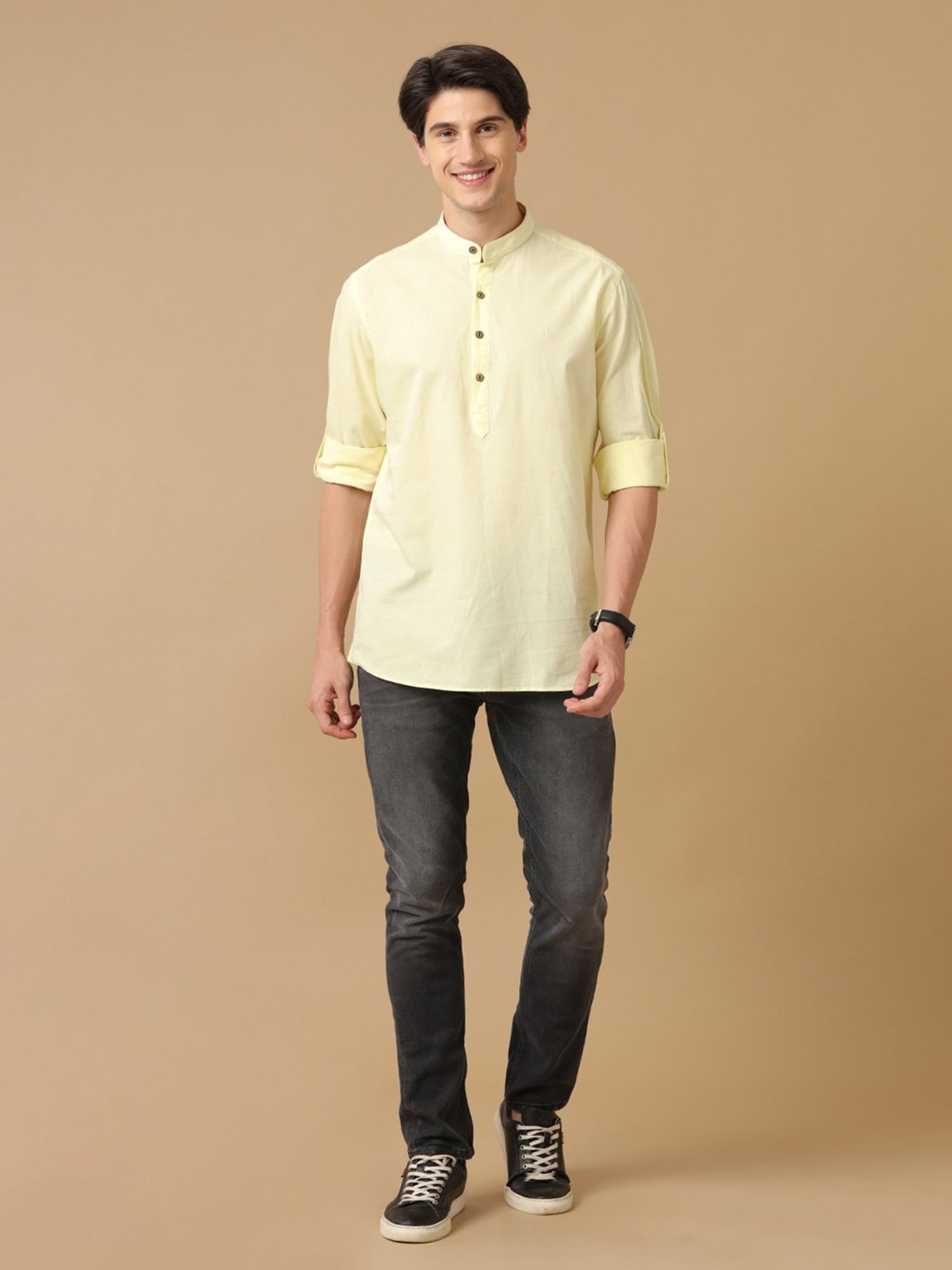 CAVALLO by Linen Club Yellow Contemporary Fit Shirt