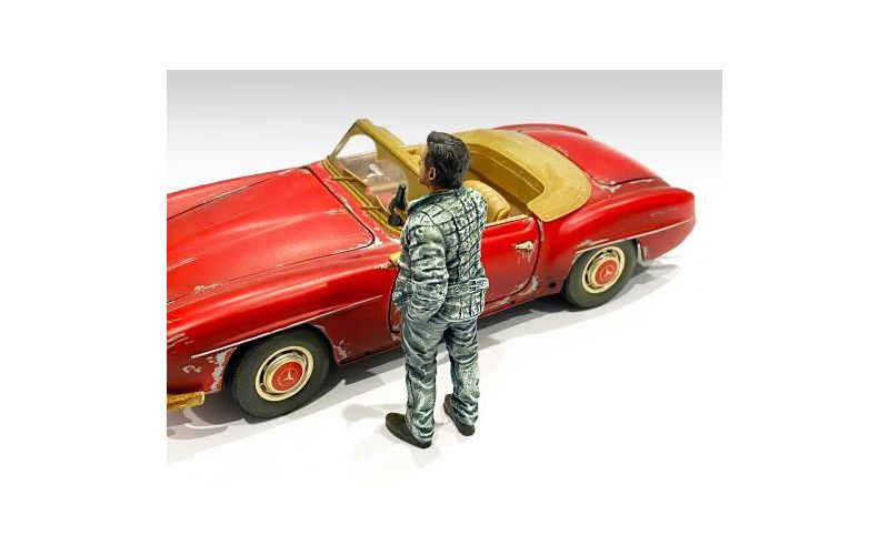 Auto Mechanic Hangover Tom Figurine for 1/24 Scale Models by American Diorama